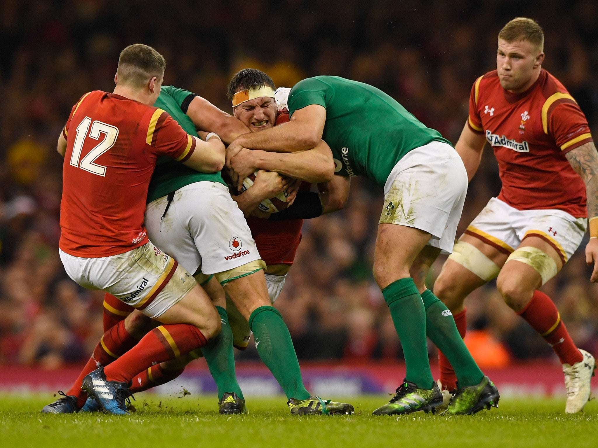 Sam Warburton is held up by Ireland's defence