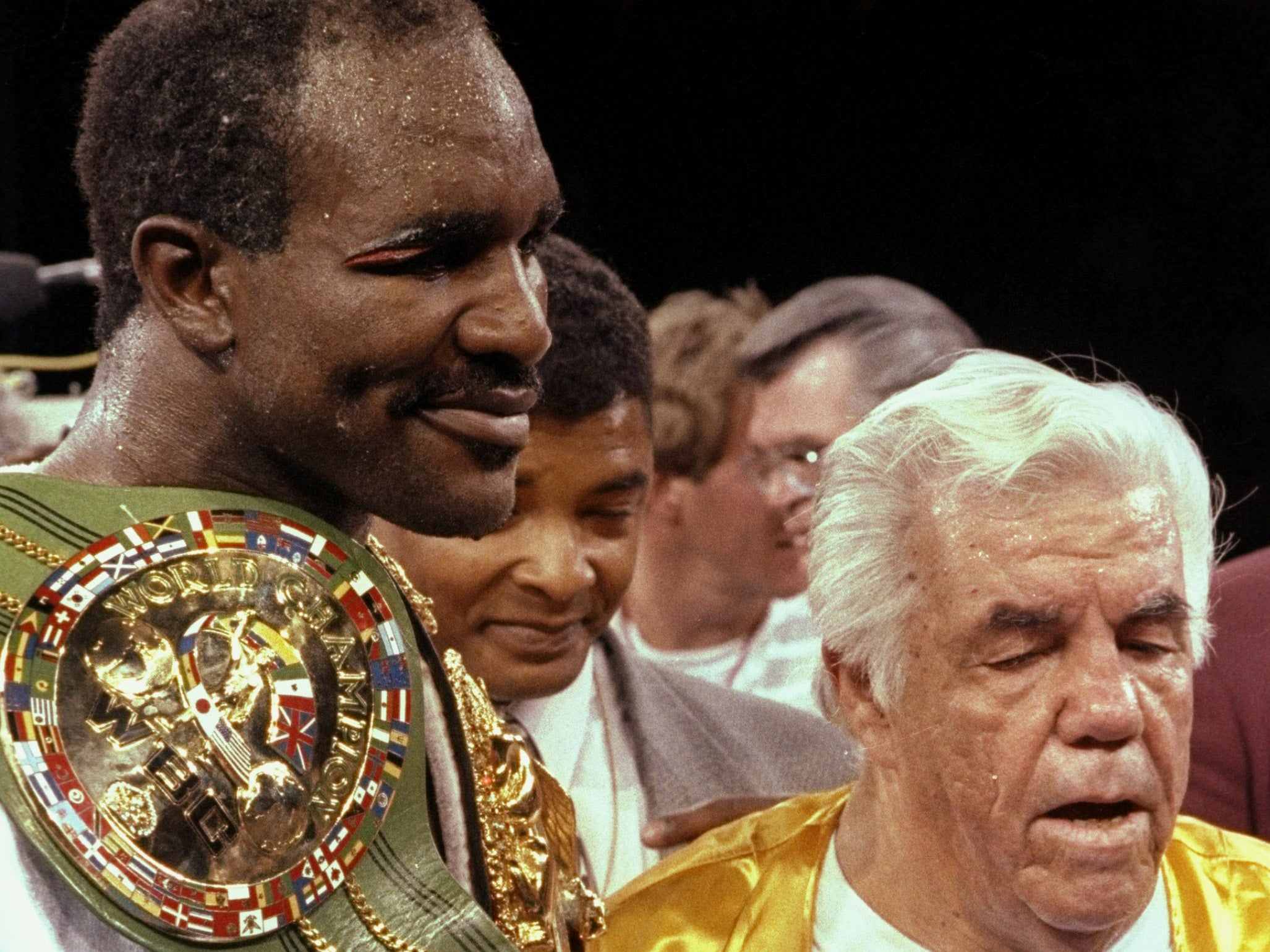 Lou Duva was in Evander Holyfield's corner when he made the step up to heavyweight