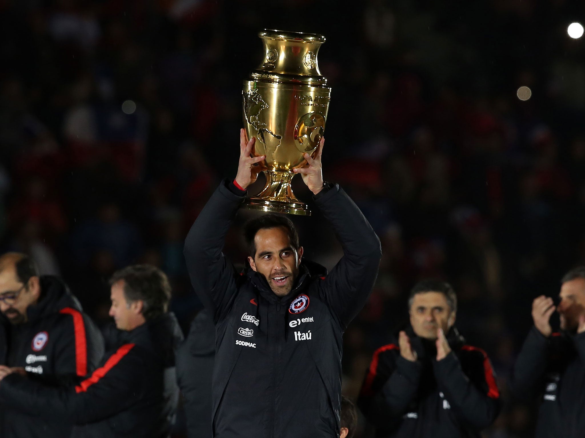 Claudio Bravo celebrates winning the Copa America