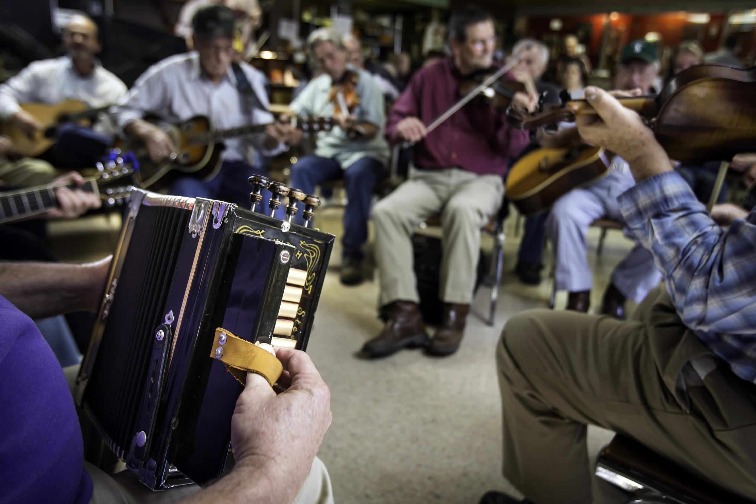 In session: professionals and amateurs at the Savoy Music Centre (Louisiana Office of Tourism)