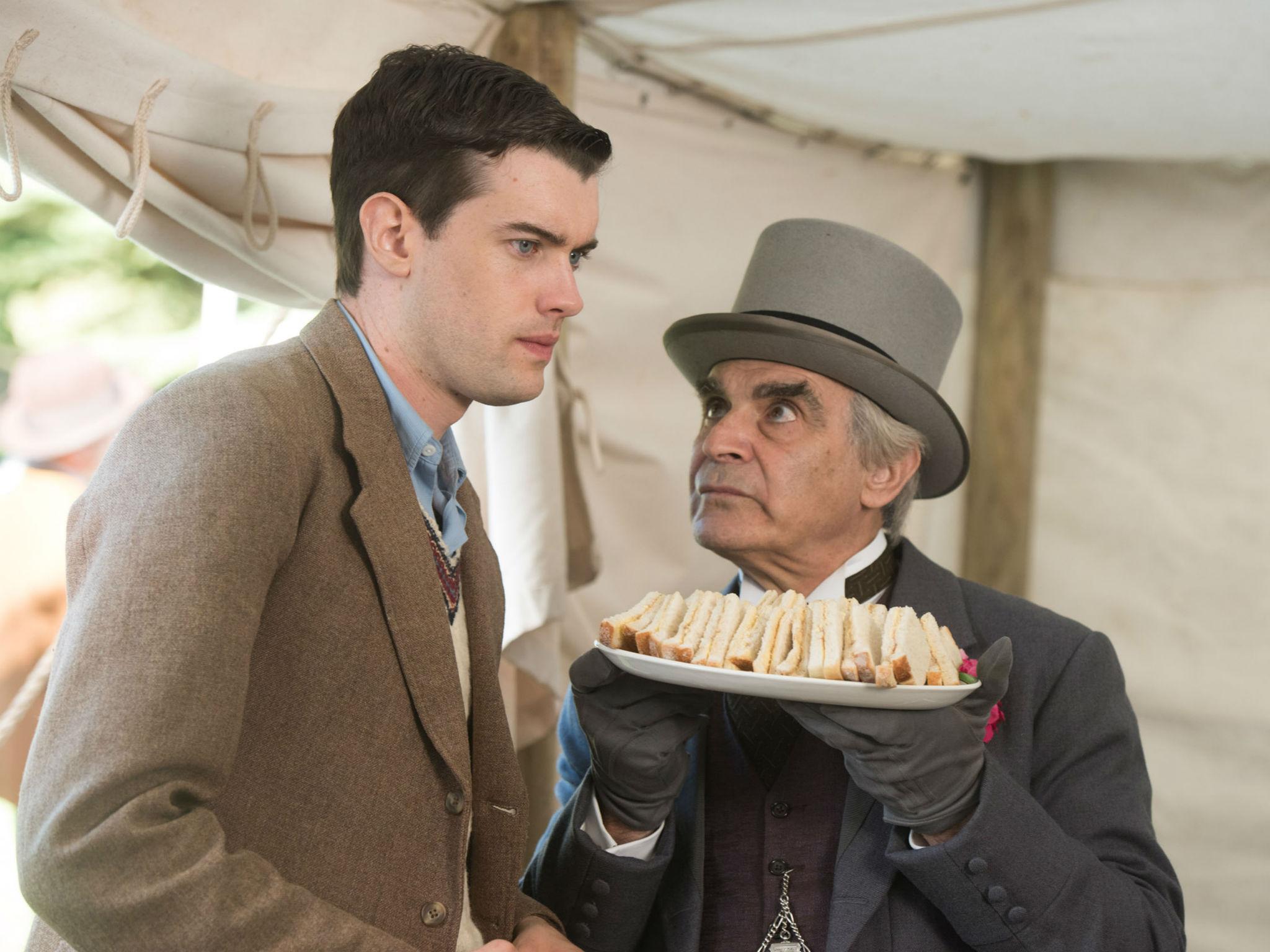 Fall guys: Whitehall (Pennyfeather) with David Suchet as Dr Fagan