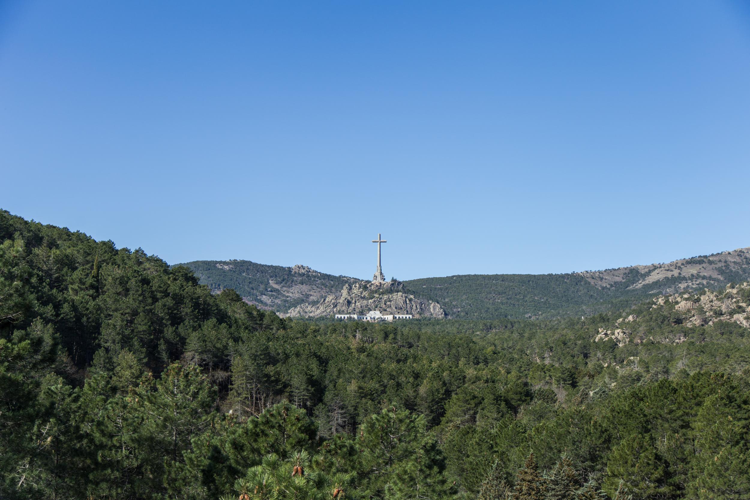 The memorial dominates the landscape around it