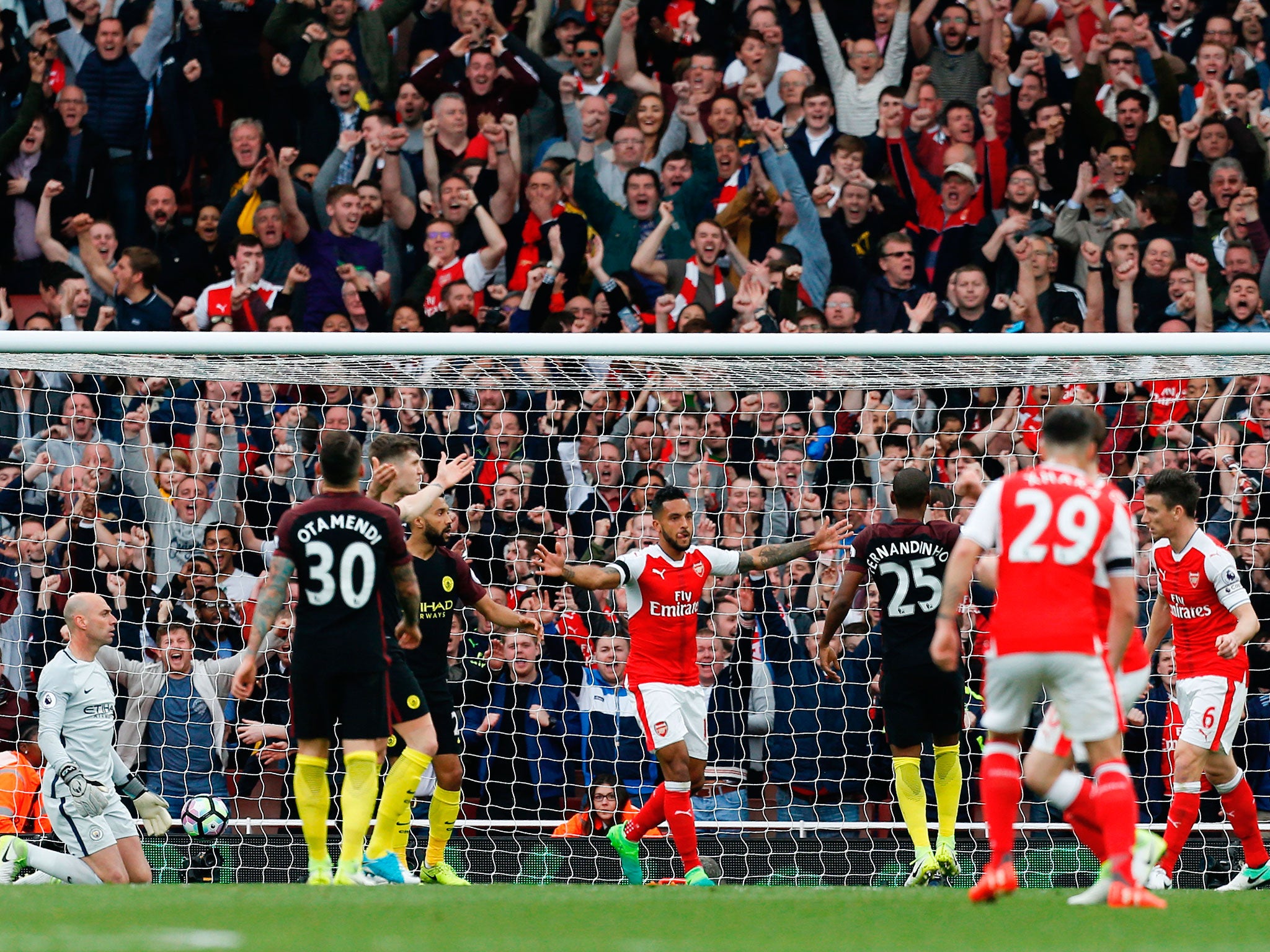 &#13;
Walcott equalised for Arsenal &#13;