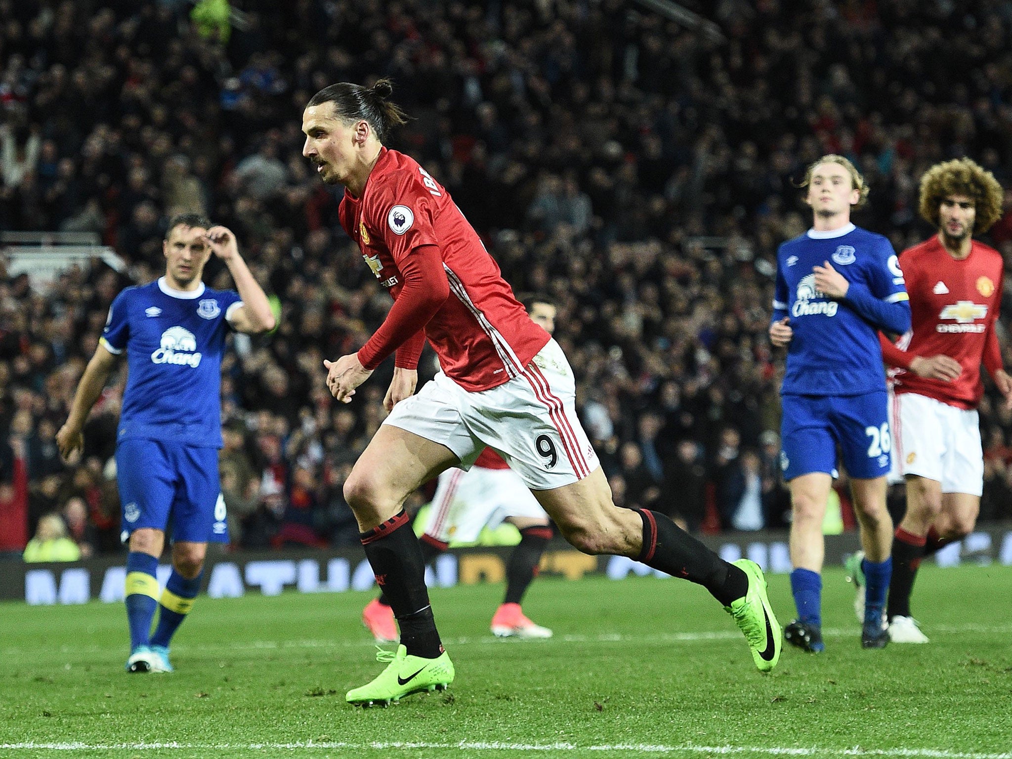 Zlatan steps up to equalise for United