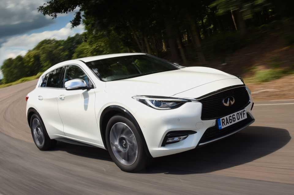 Infiniti Q30