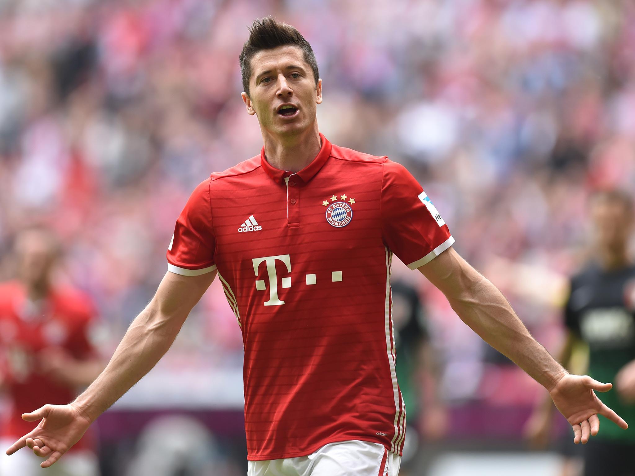 Lewandowski is fit to return