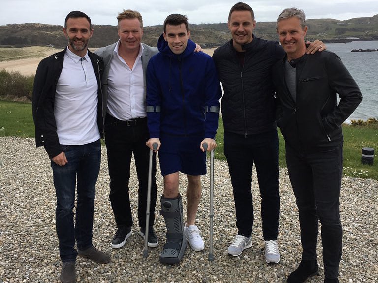 Koeman visited his injured defender along with club captain Jagielka