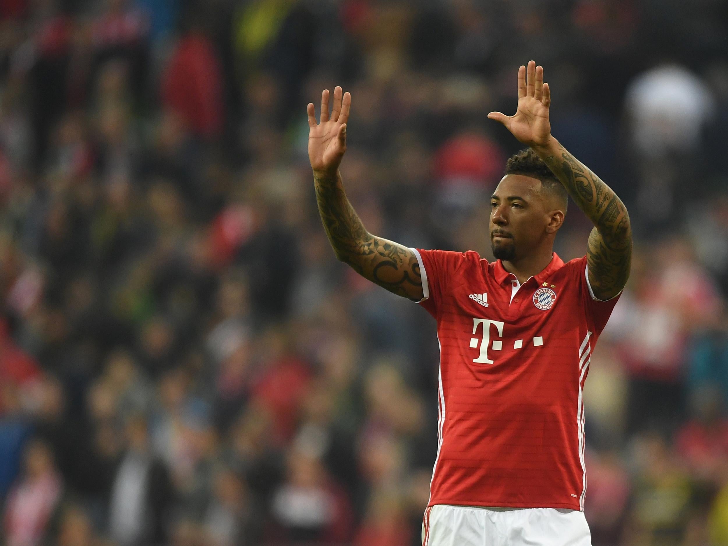 Was guilty of ball-watching as Ronaldo lashed home his goal. Otherwise solid.