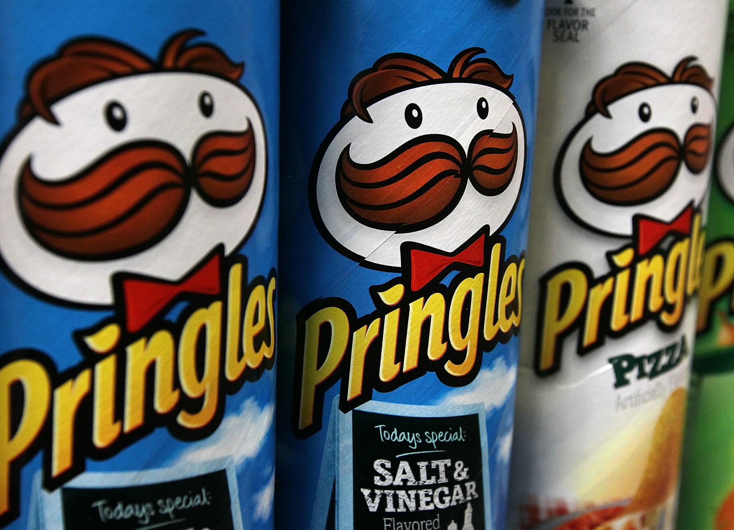 Simon Ellin said the iconic Pringles snack packaging which includes a metal base, plastic cap and foil-lined cardboard sleeve was a 'nightmare'