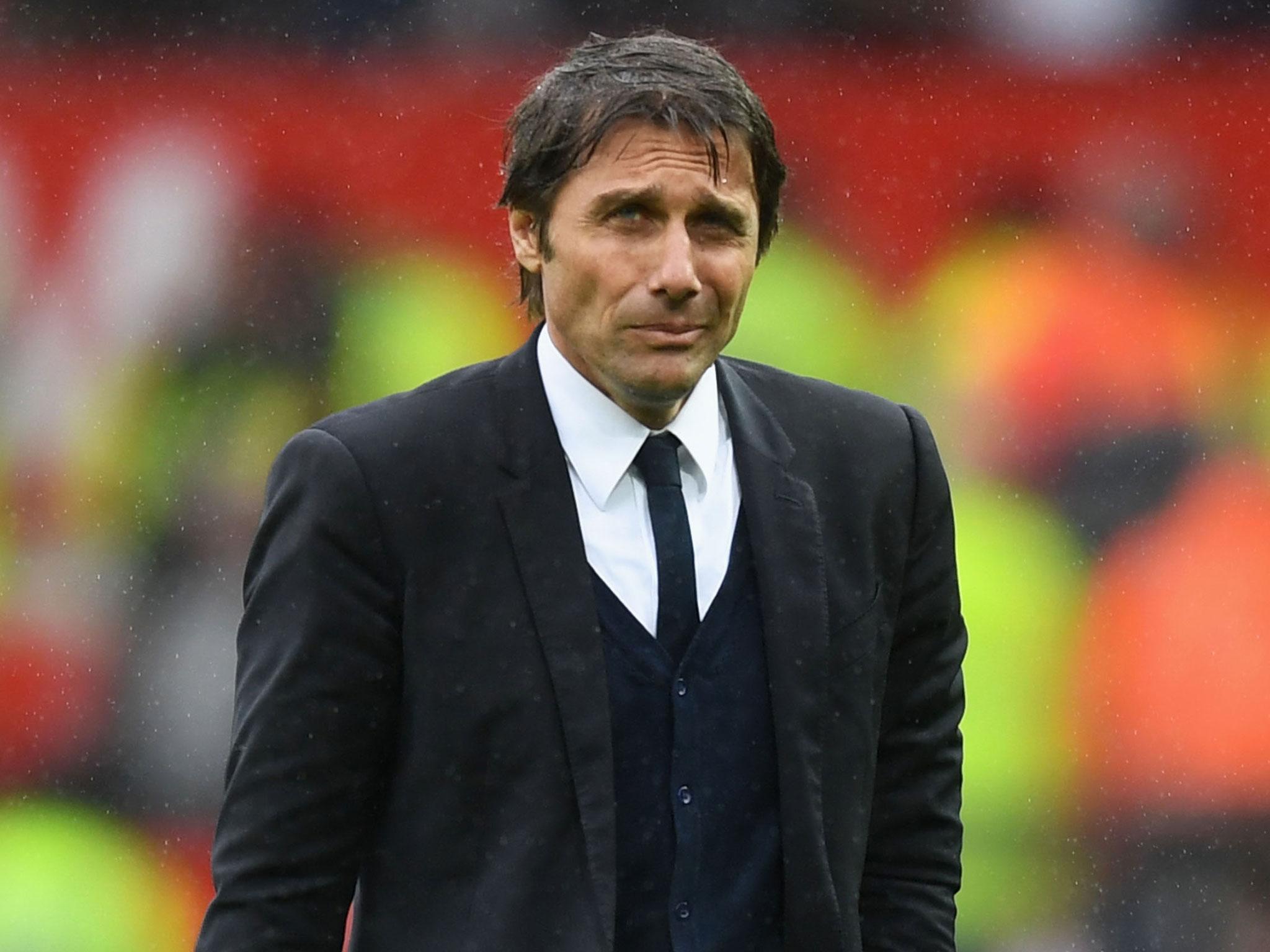 Antonio Conte's Chelsea are still favourites to win the Premier League title