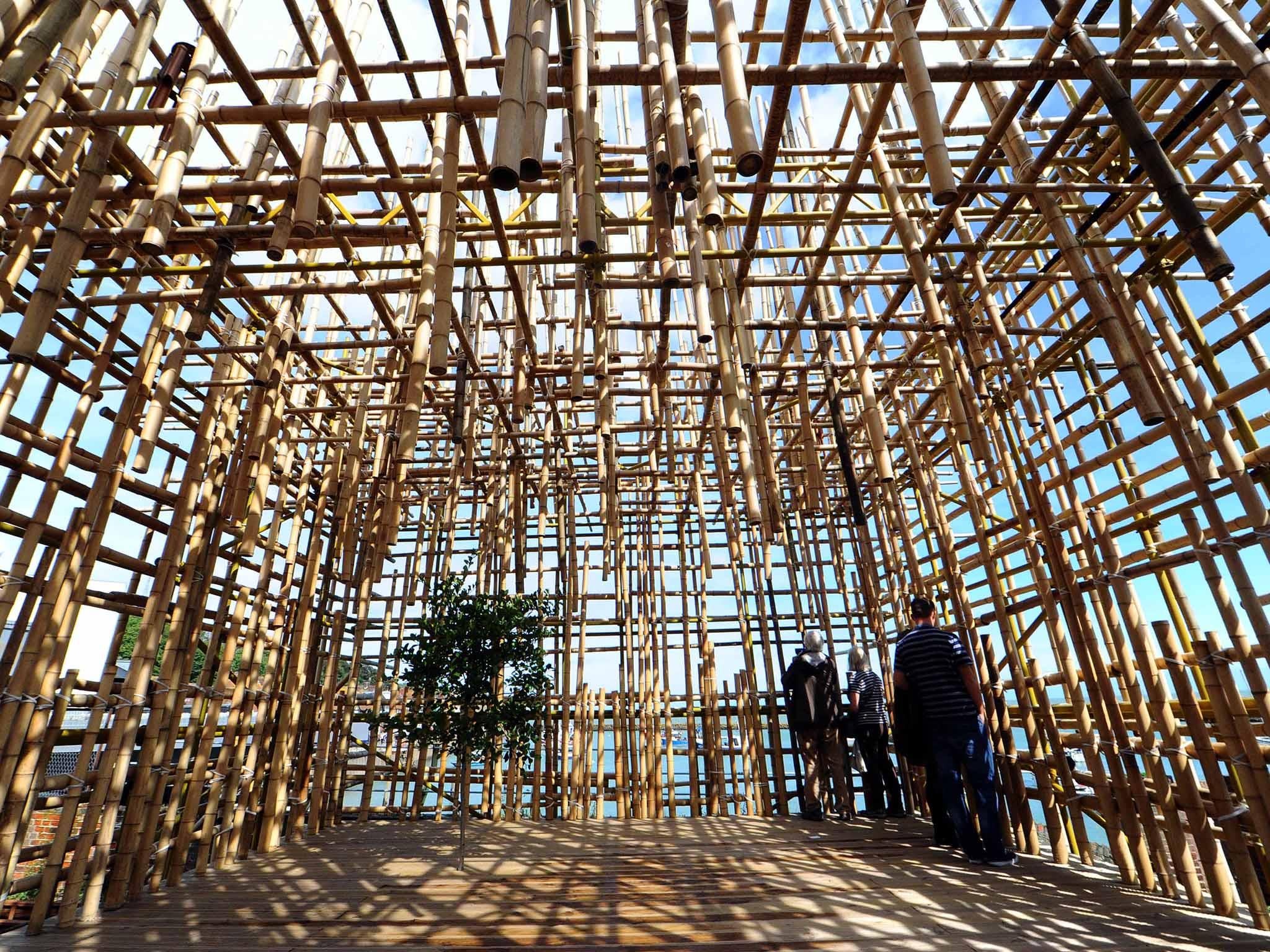 ‘The Electrified Line, Cross-track Observation-deck’, an installation by Gabriel Lester, part of the Folkestone Triennial Public Art Project in 2014