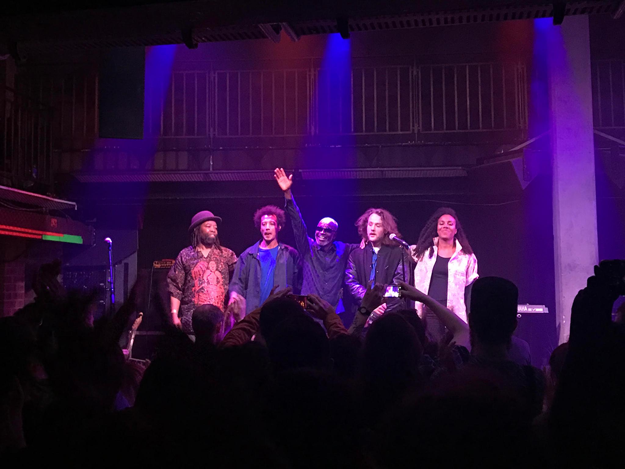 Ata Kak and his band thank the crowd at the end of his show