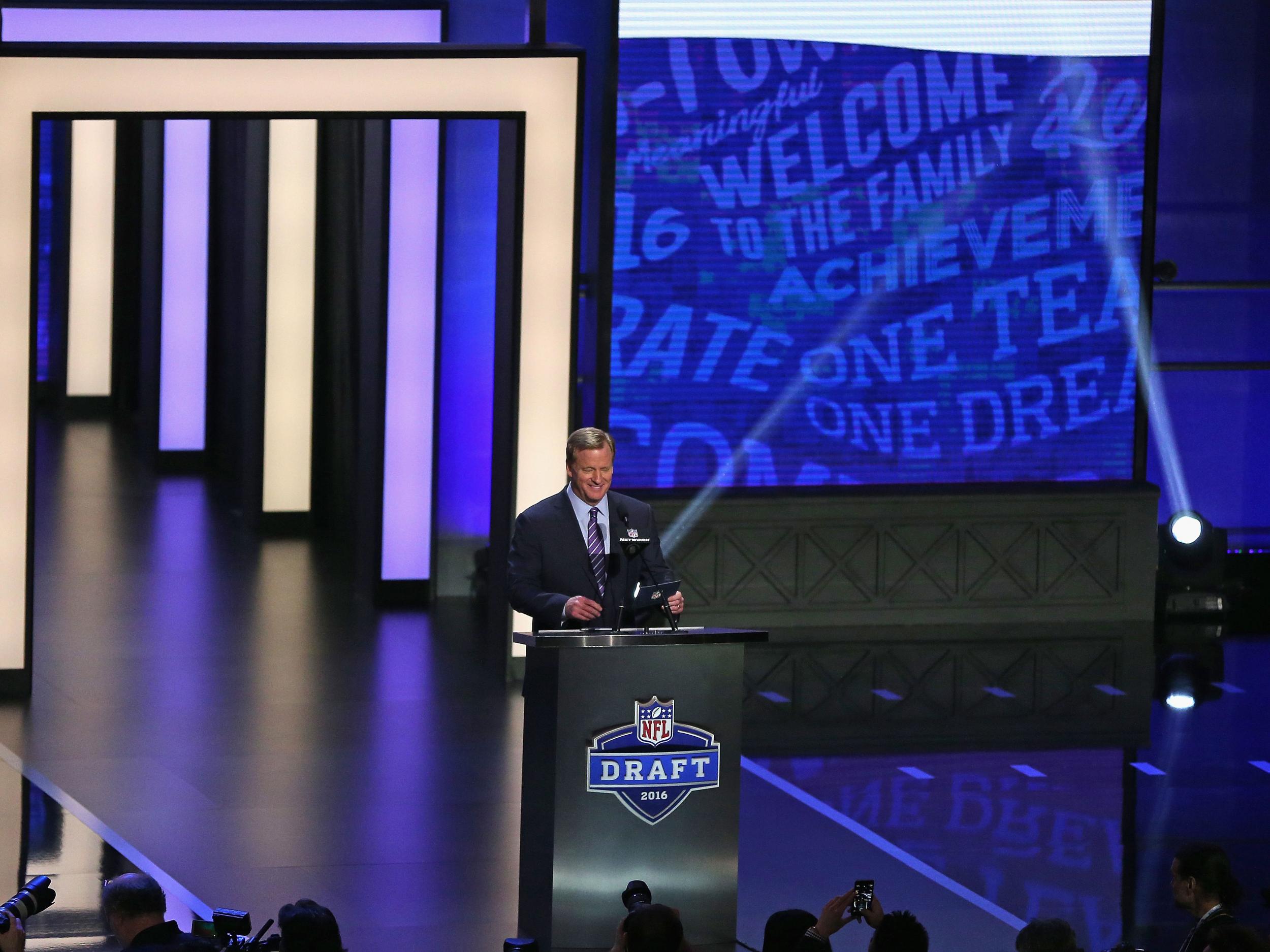 Roger Goodell, the NFL commissioner, stands at the start of the 2016 draft