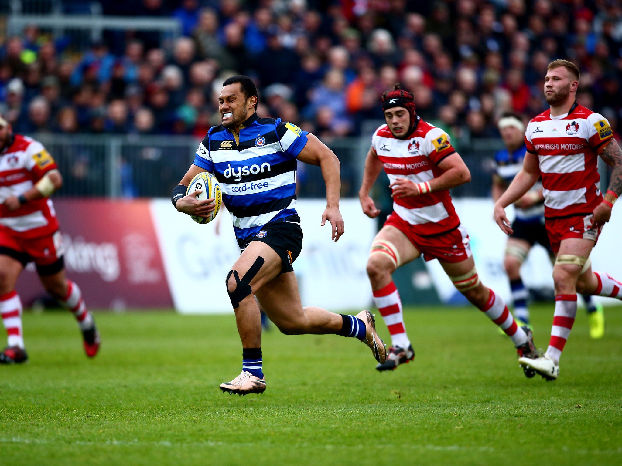 Robbie Fruean breaks free to score for Bath