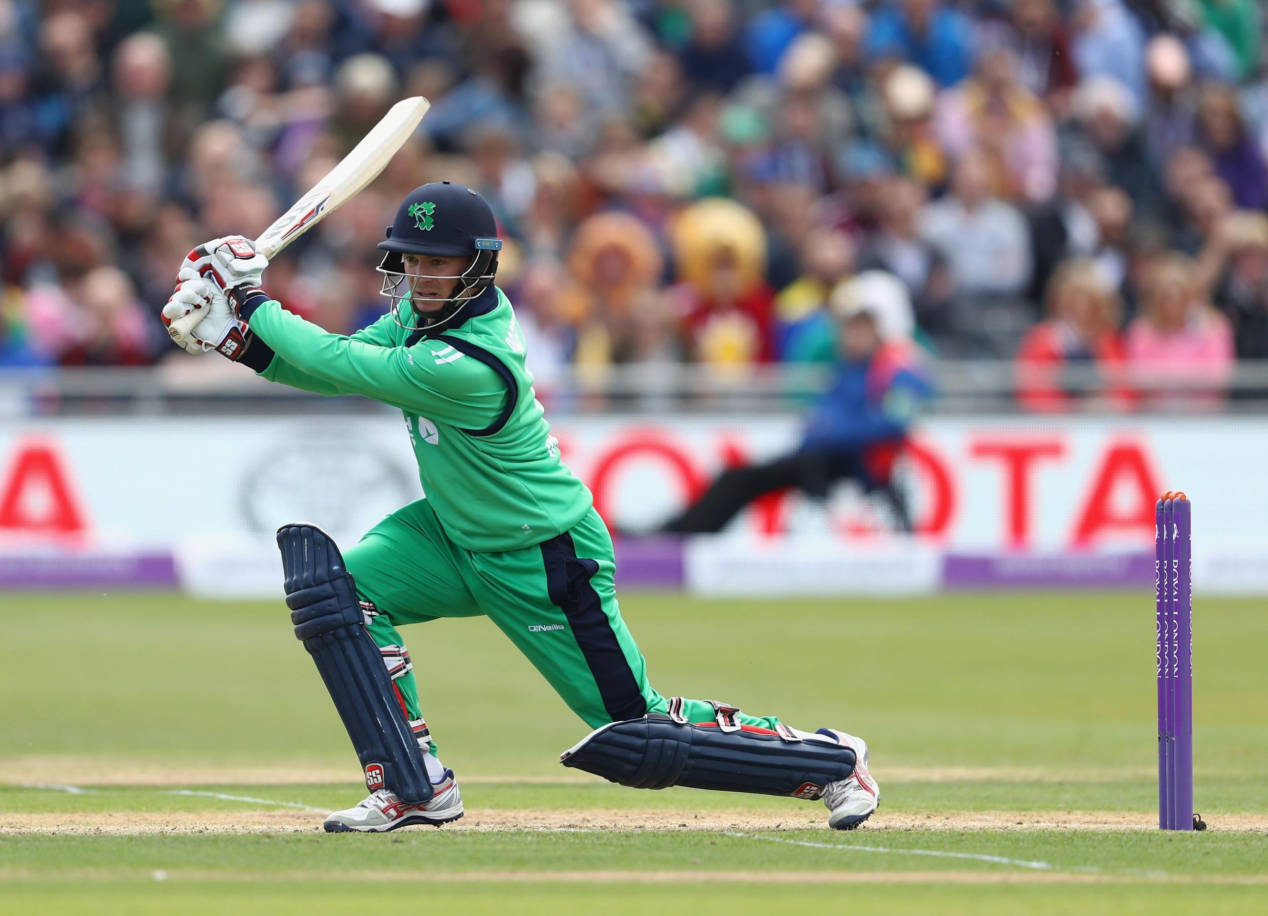 William Porterfield plays to the legside