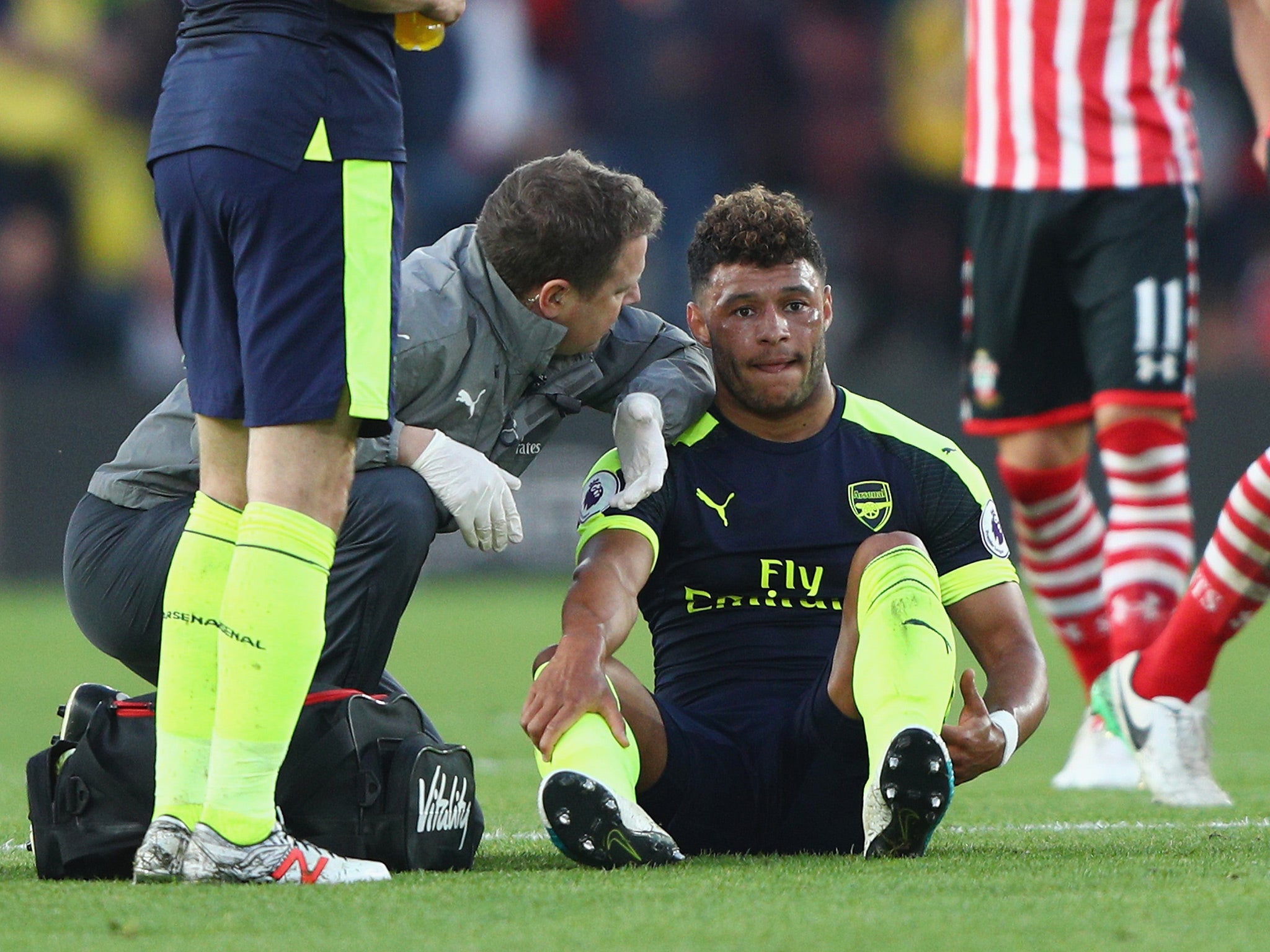 Oxlade-Chamberlain's evening was cut short