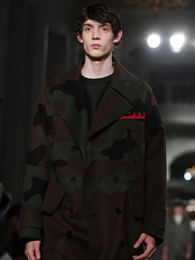 Valentino paired down the print by using just three colours