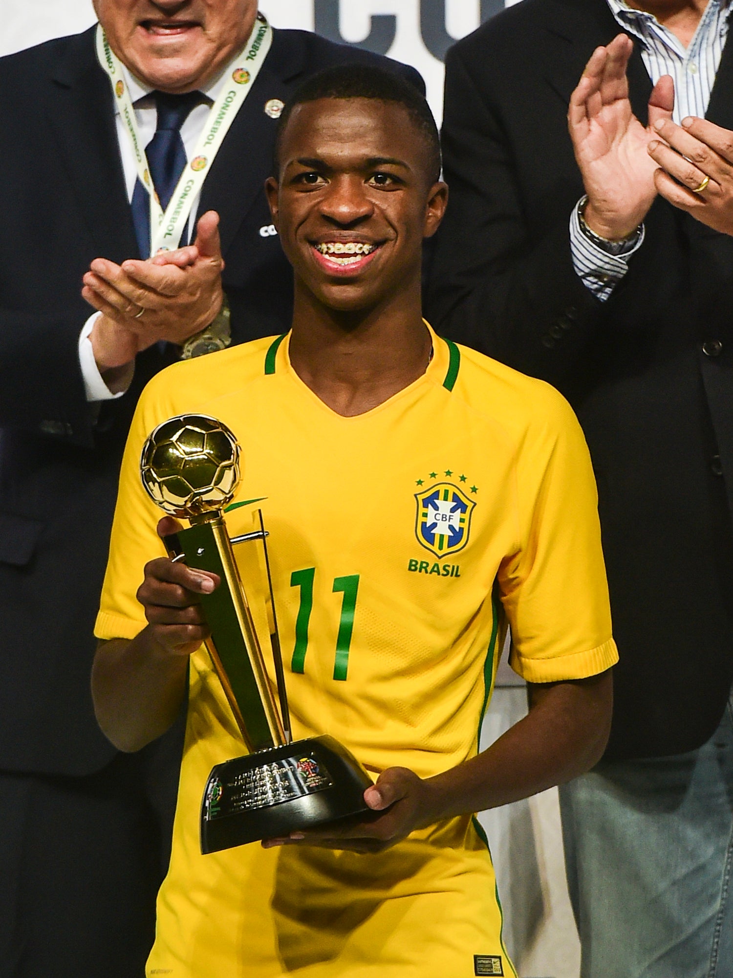 Vinícius was named the best player at the 2017 South American U17 Championship