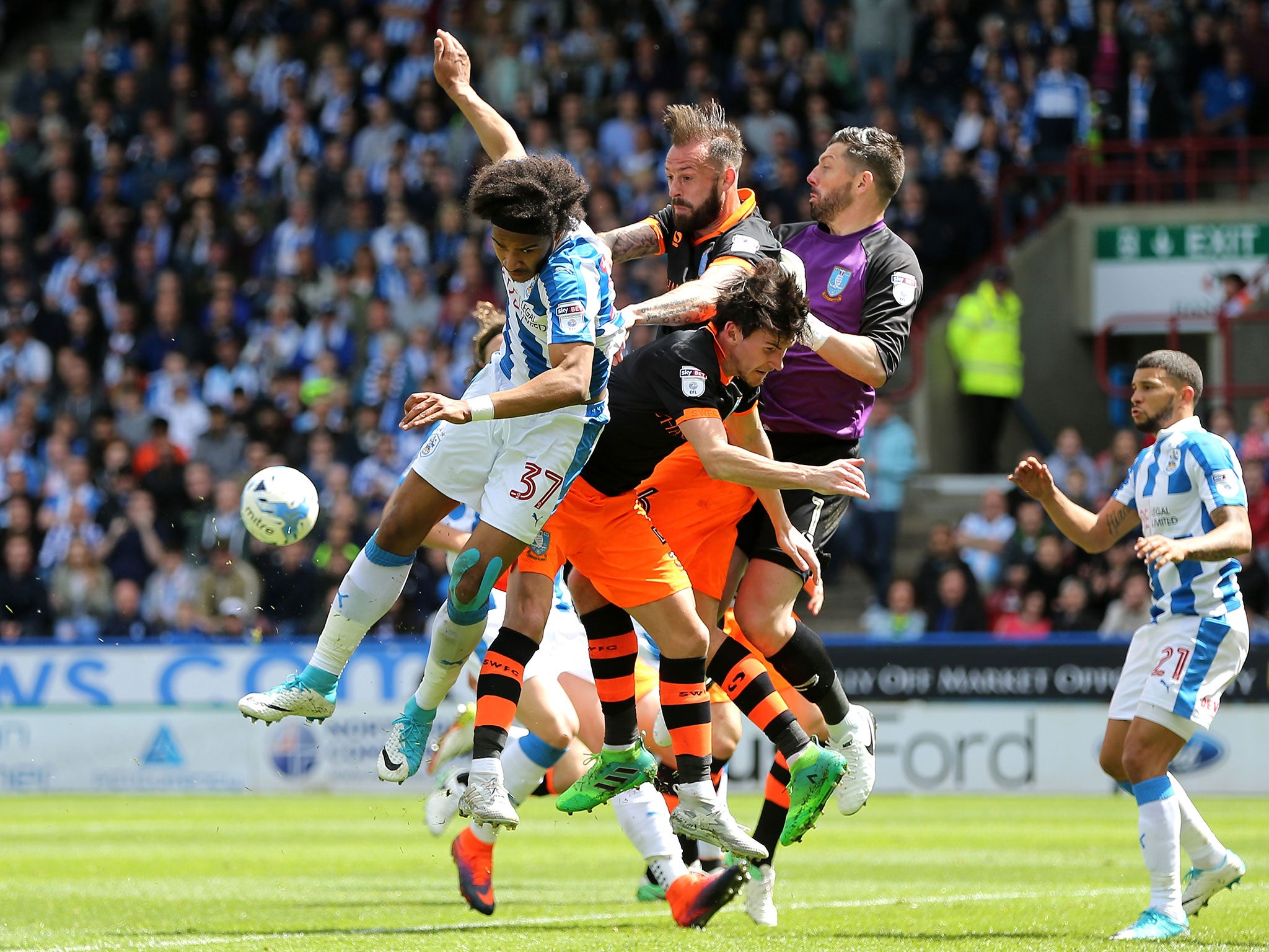 Sheffield Wednesday attempt to defend a free-kick