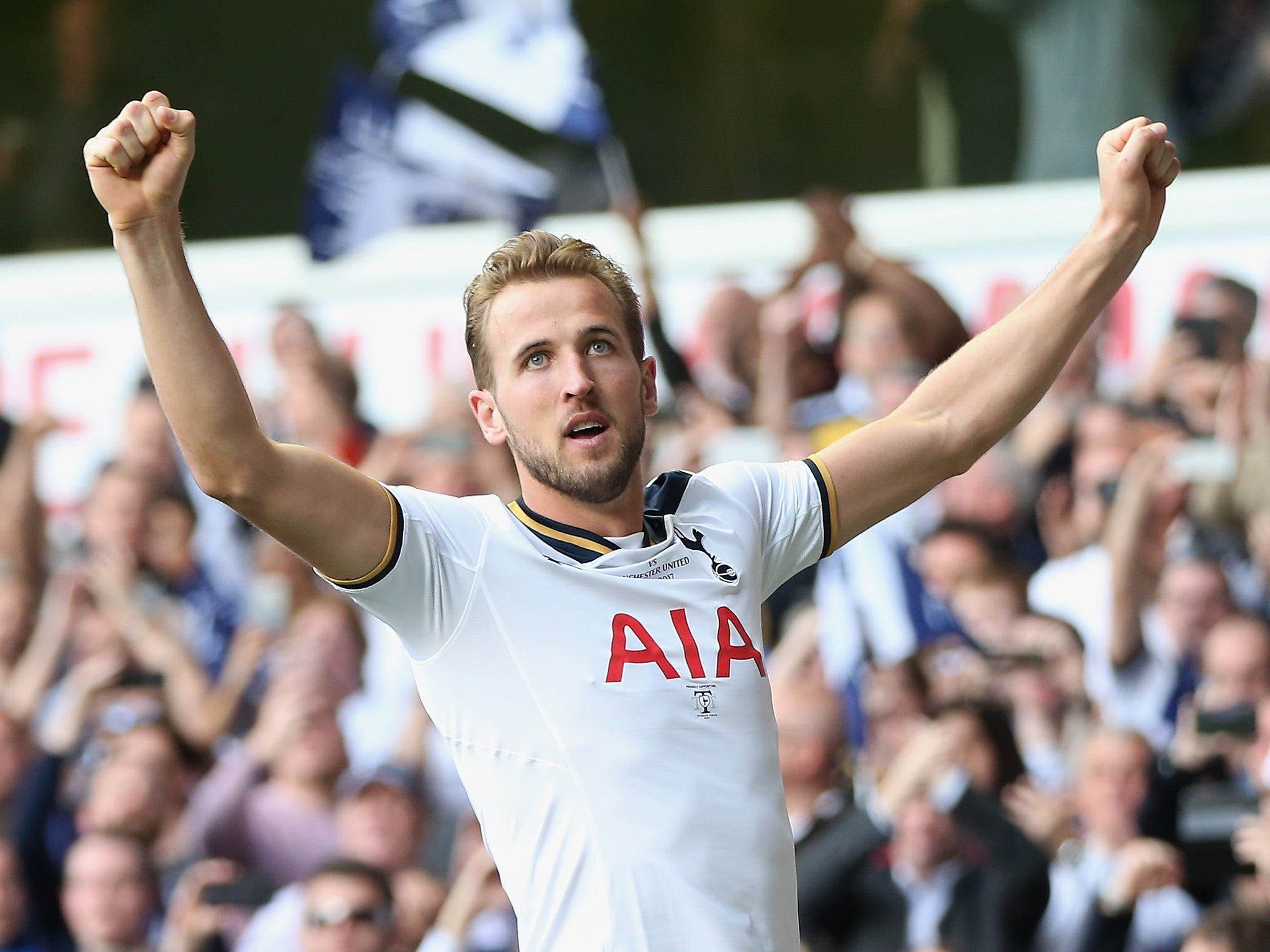 Harry Kane scored the final Tottenham goal at White Hart Lane in a dominant victory over Manchester United