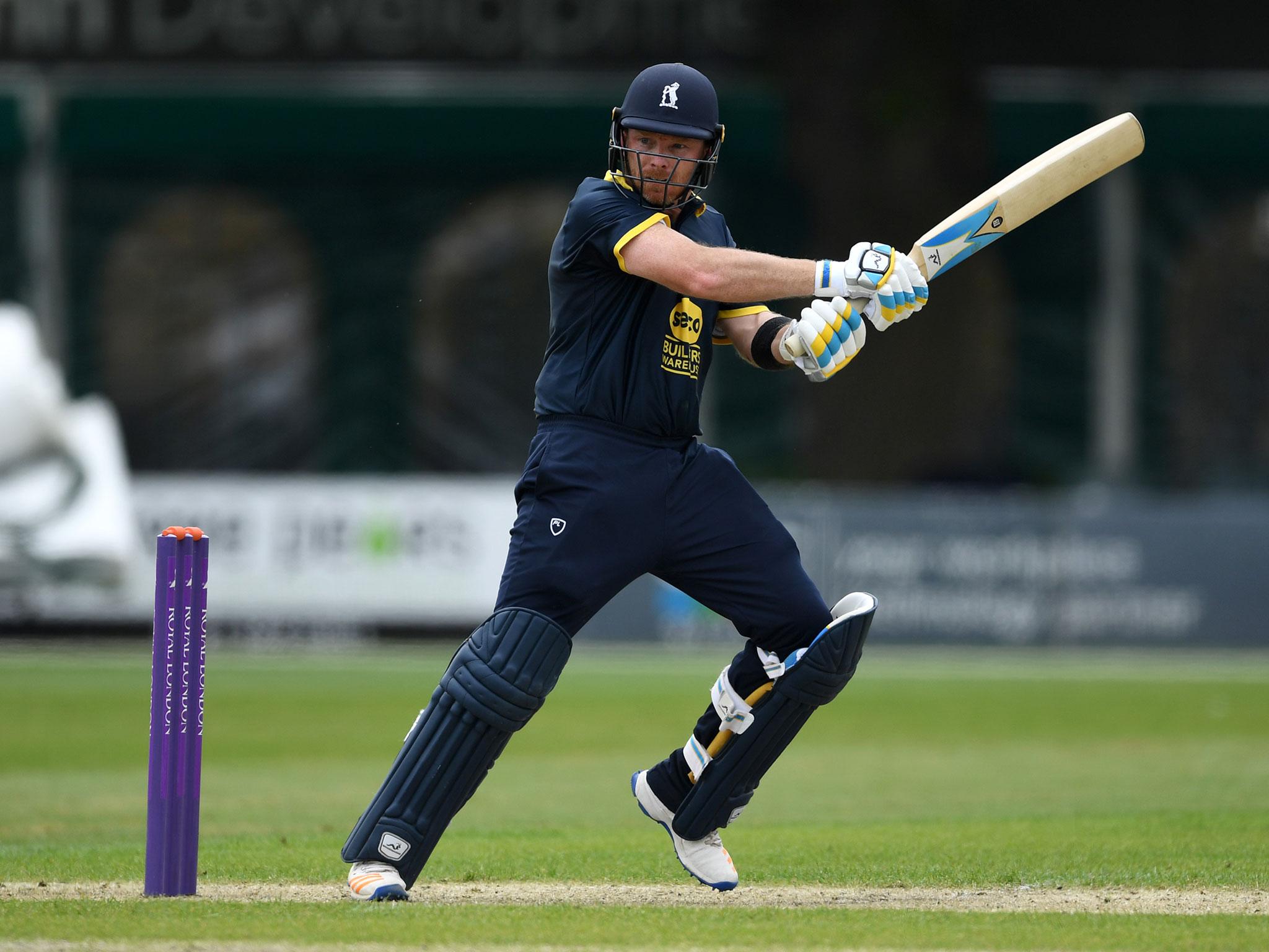 Ian Bell led the way for Warwickshire