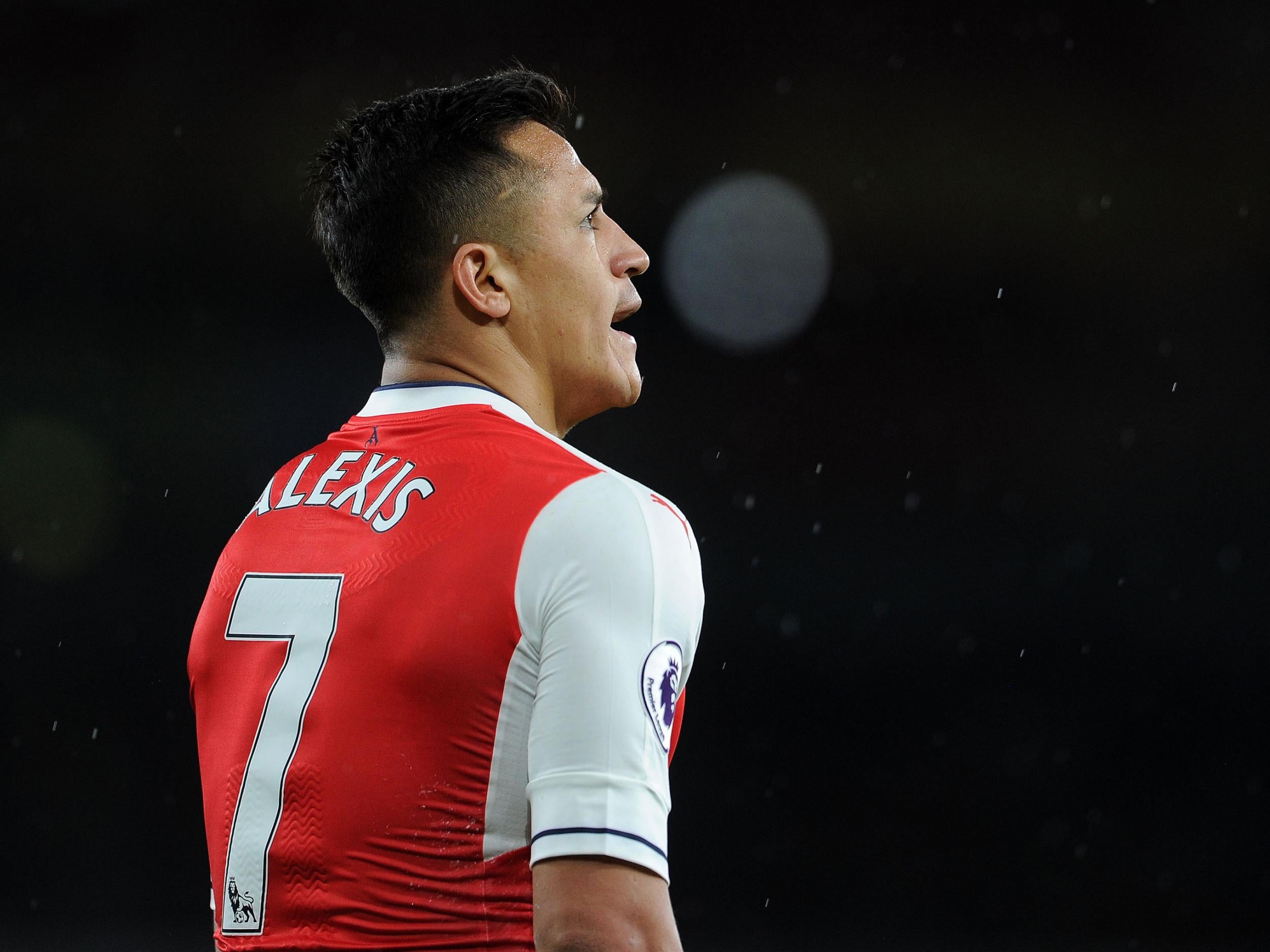 Sanchez is known to want to stay in London