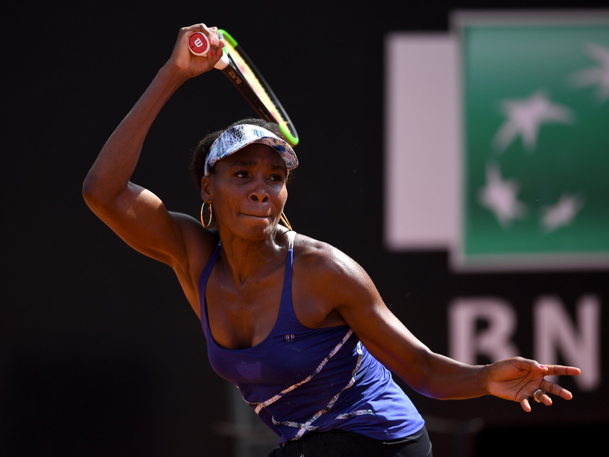 Williams hit a double break to take the decider