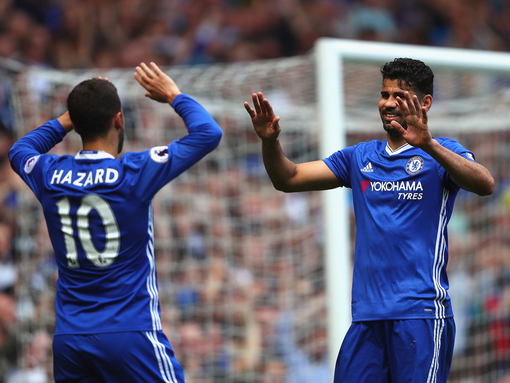 Hazard celebrates with Diego Costa