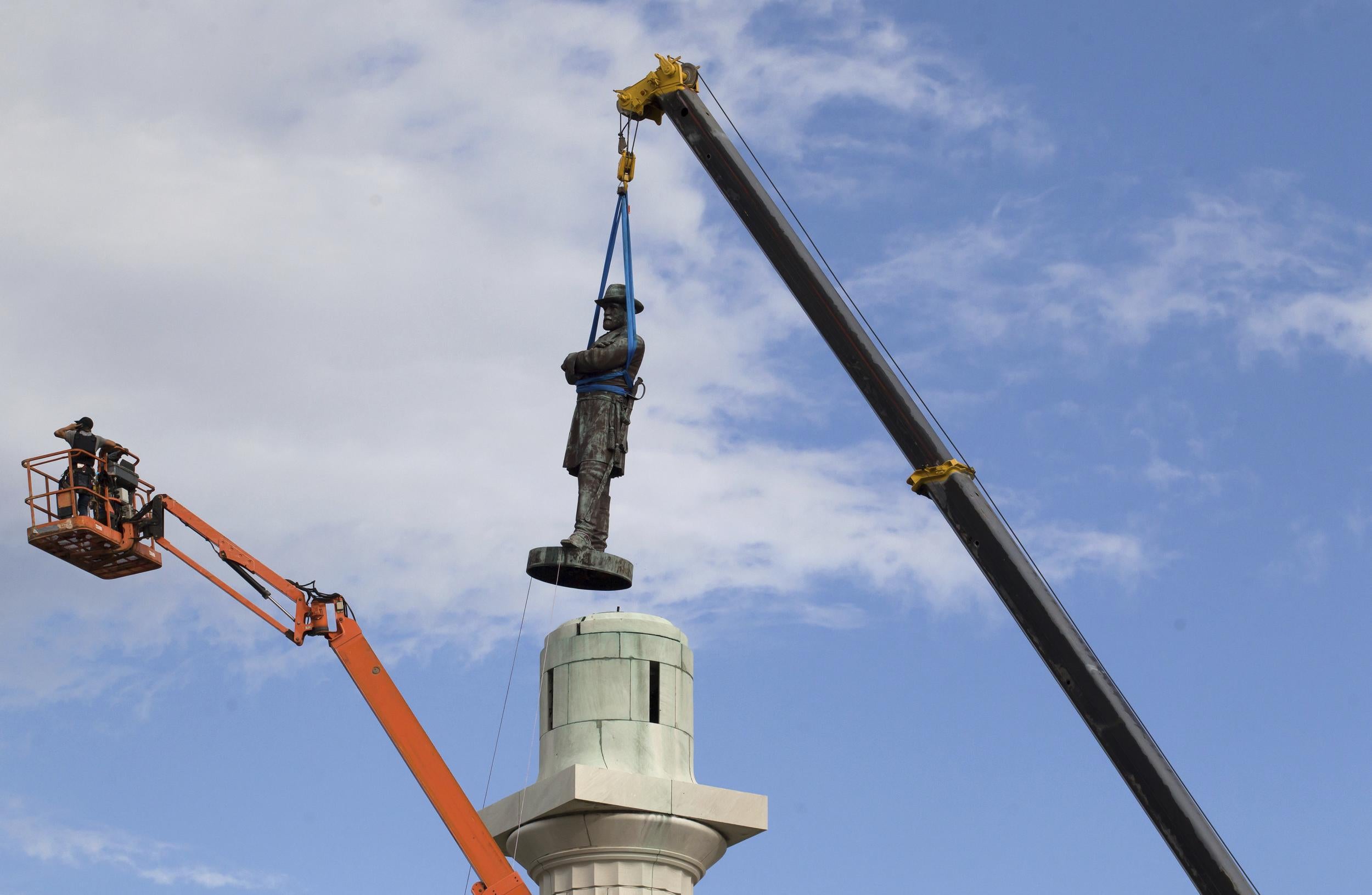 A Mississippi republican called for the lynching of officials who