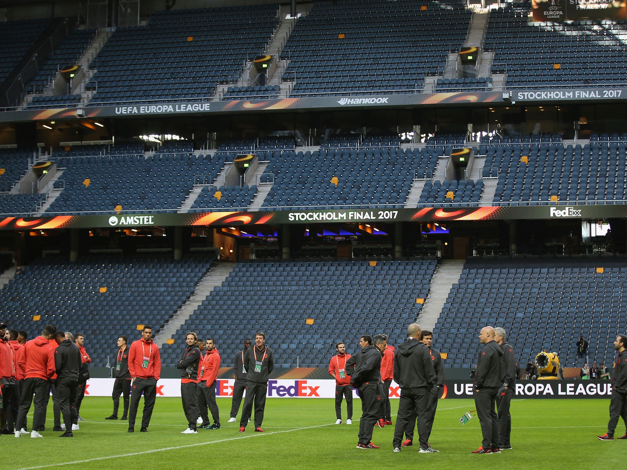 Manchester United's players during the walkabout on Tuesday night