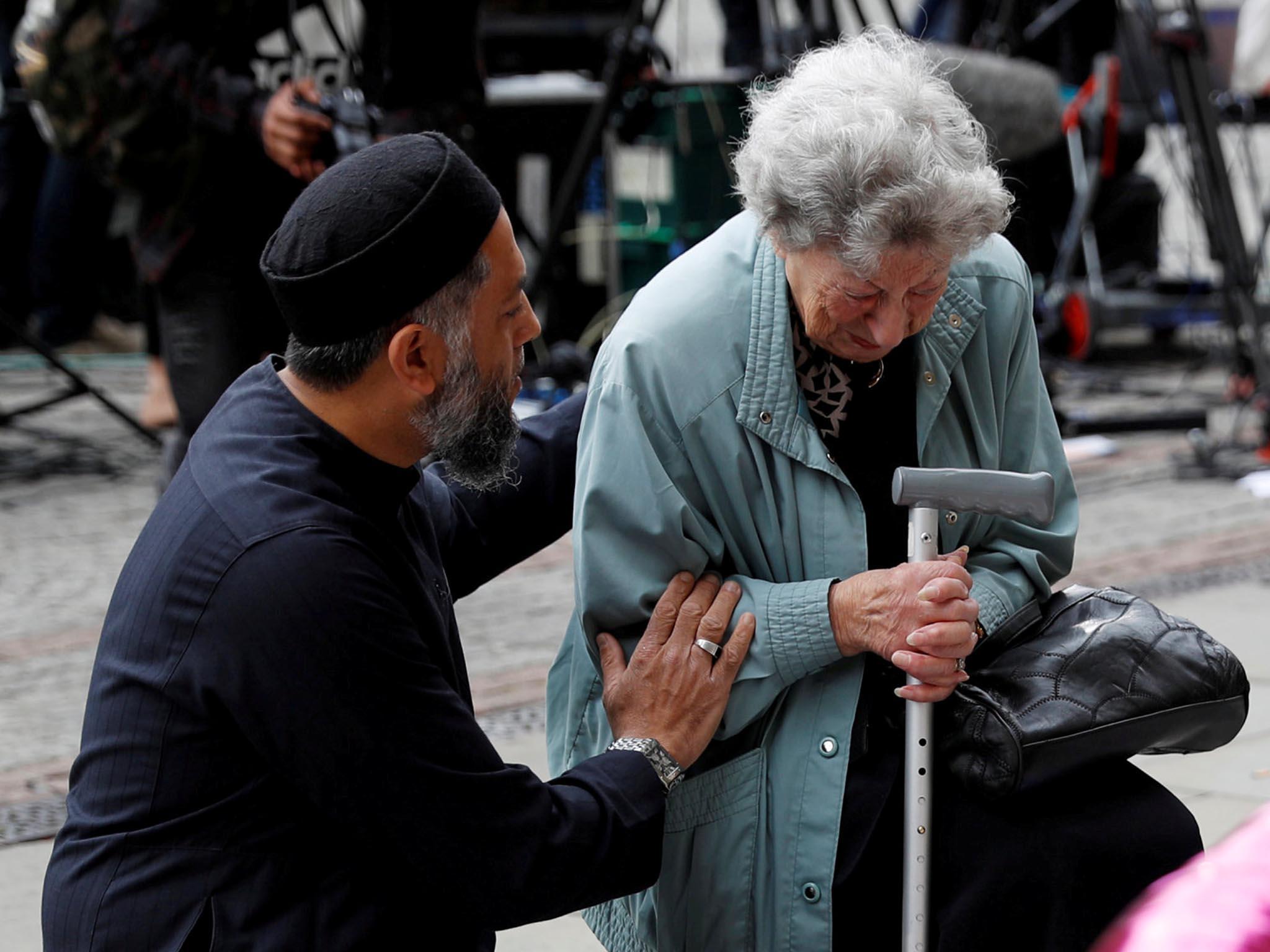 Sadiq Patel comforts Renee Rachel Black