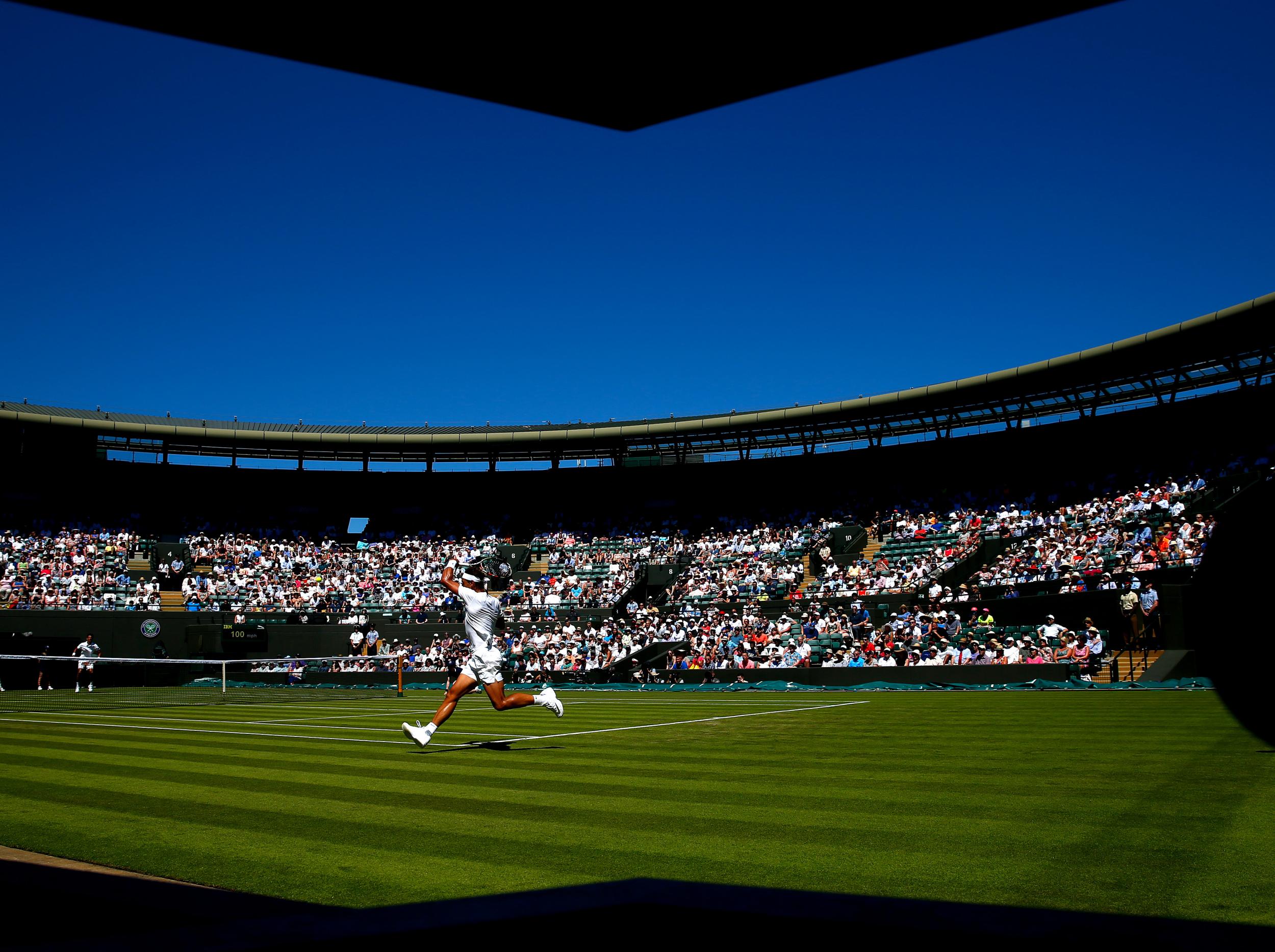 A roof is being added to Wimbledon's No 1 Court