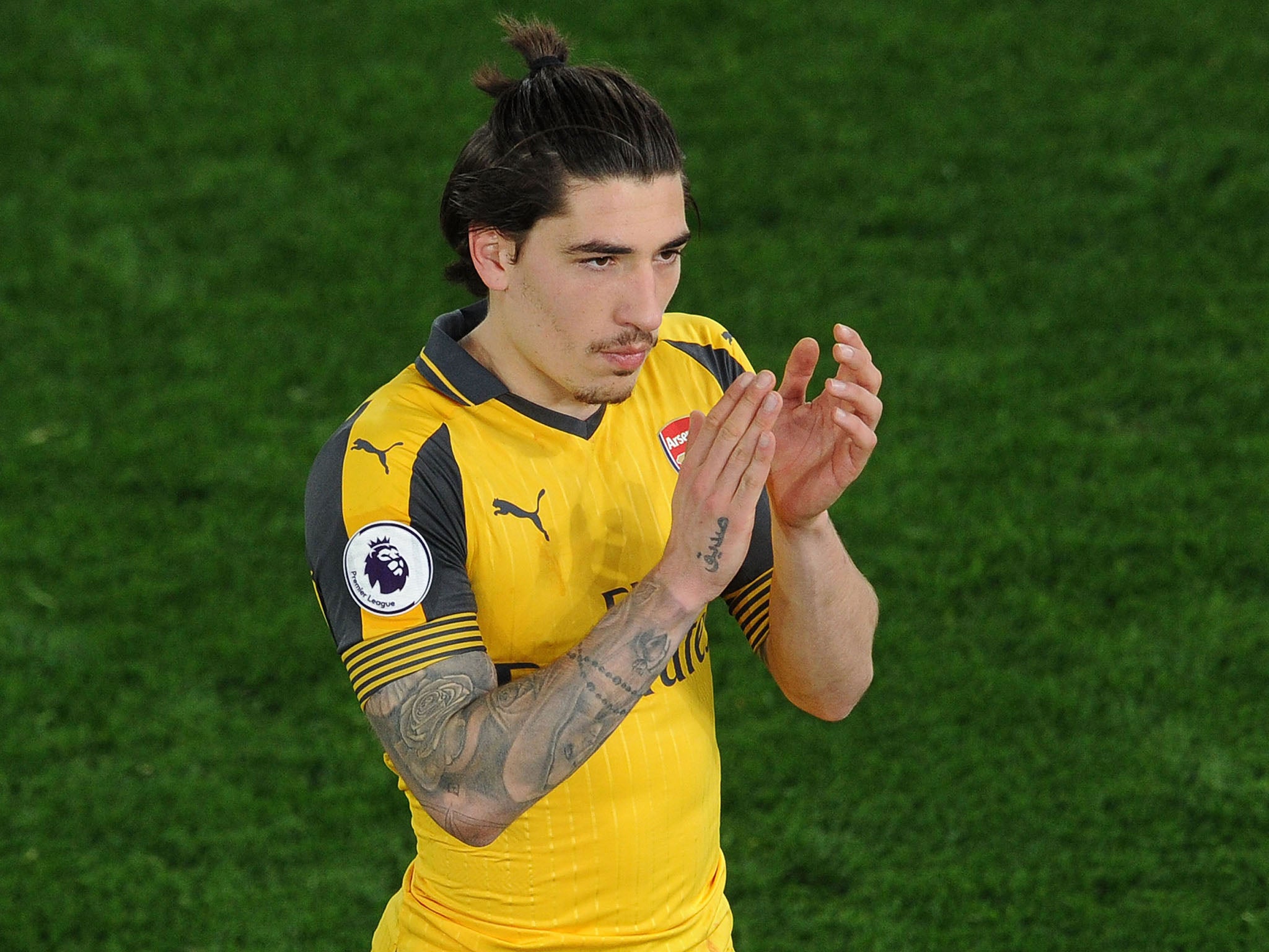 Bellerin will remain with the Gunners for next season