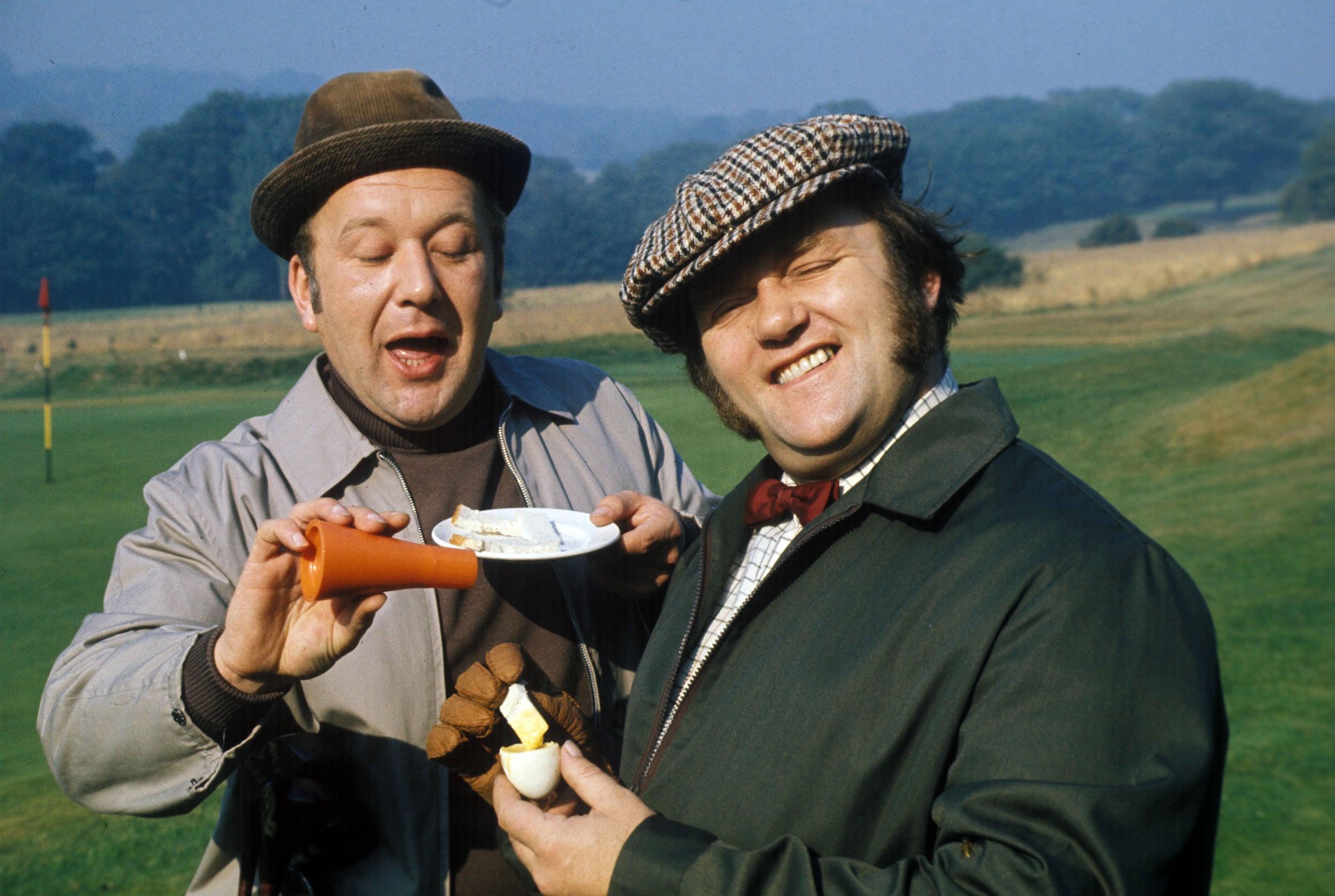 Barraclough was a comic foil to Les Dawson in 1972’s ‘Sez Lez’