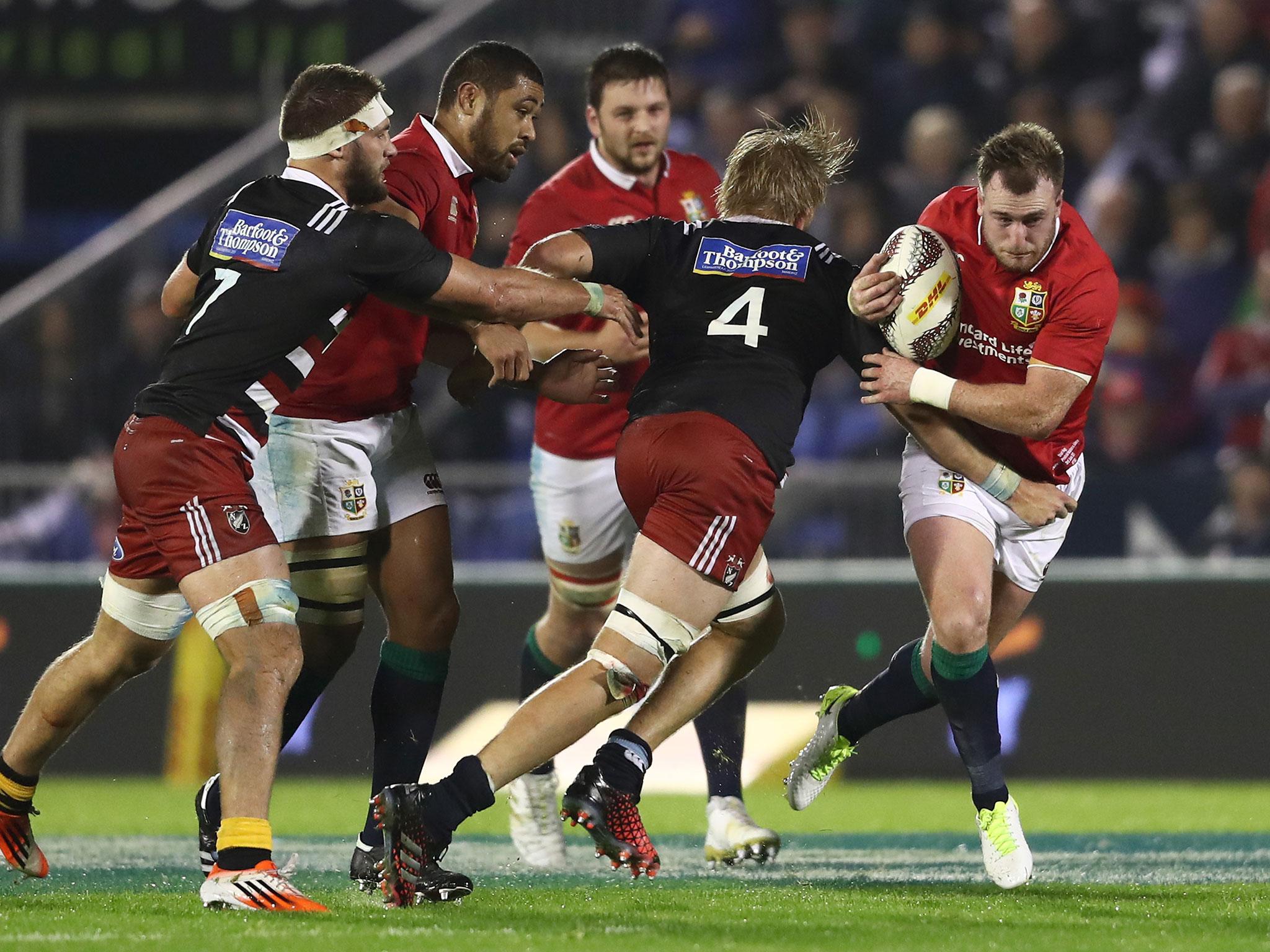 Butchered a try-scoring opportunity when his poor pass forced Watson to sprawl just to catch the ball, and also should have got over the line following good work from Te’o. Failed to collect the ball when chipped through by Inga Finau in defence.