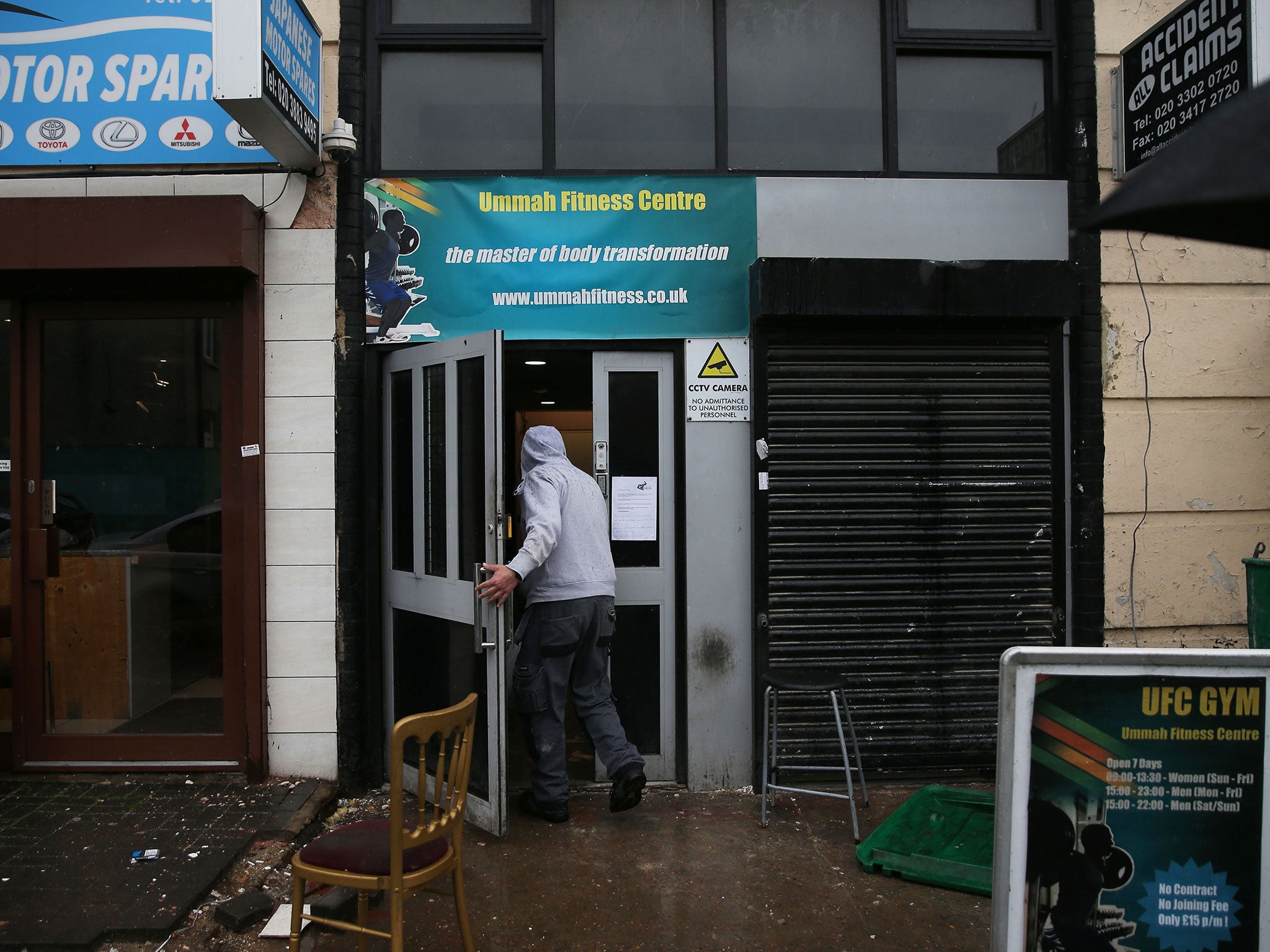 A man enters the Ummah Fitness Centre in Ilford where the three London attackers met days before the atrocity