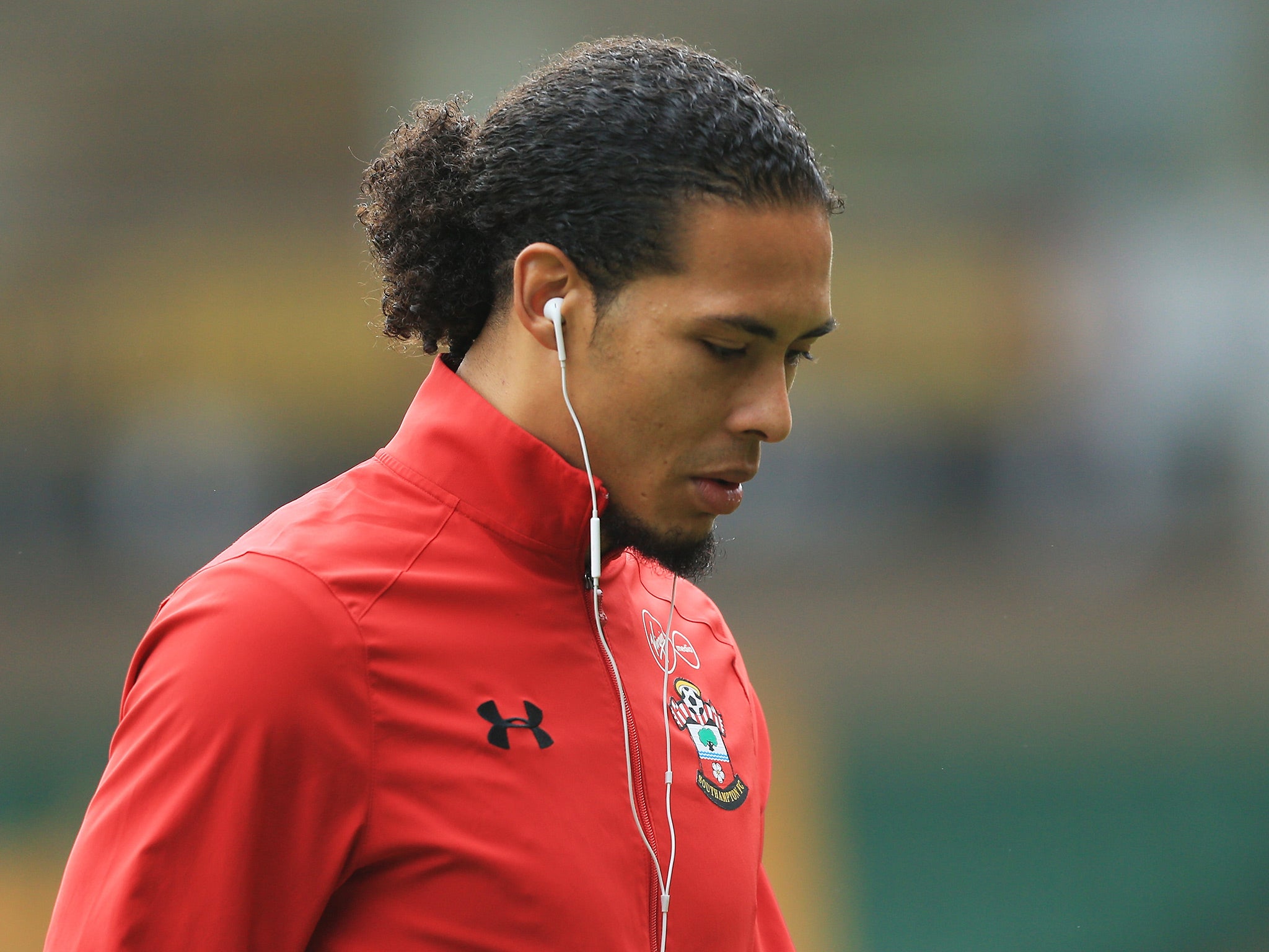 It is up to Van Dijk to push for the move after Liverpool's public apology