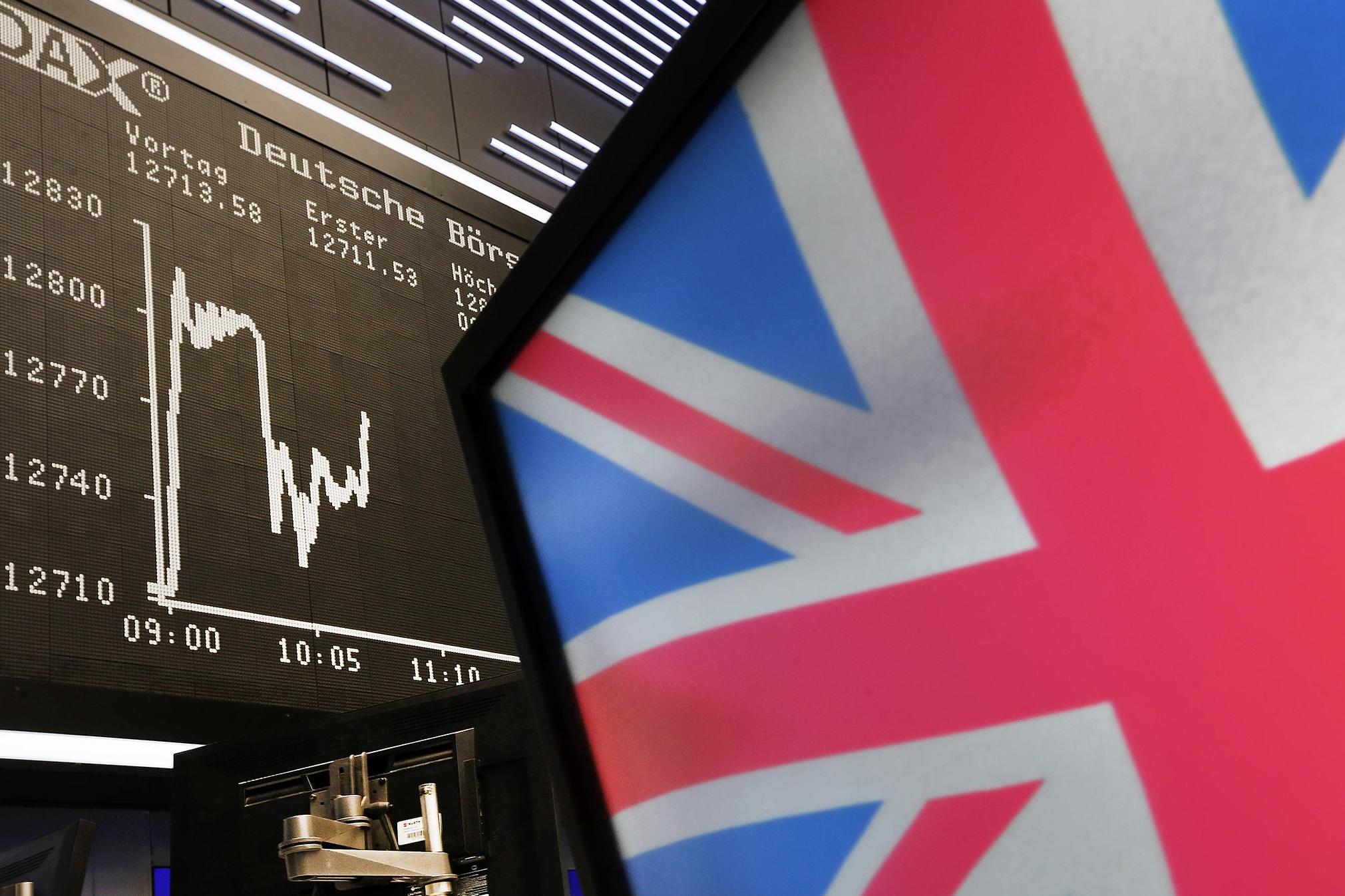 The Institute of Directors says business confidence has plummeted in the wake of the hung parliament