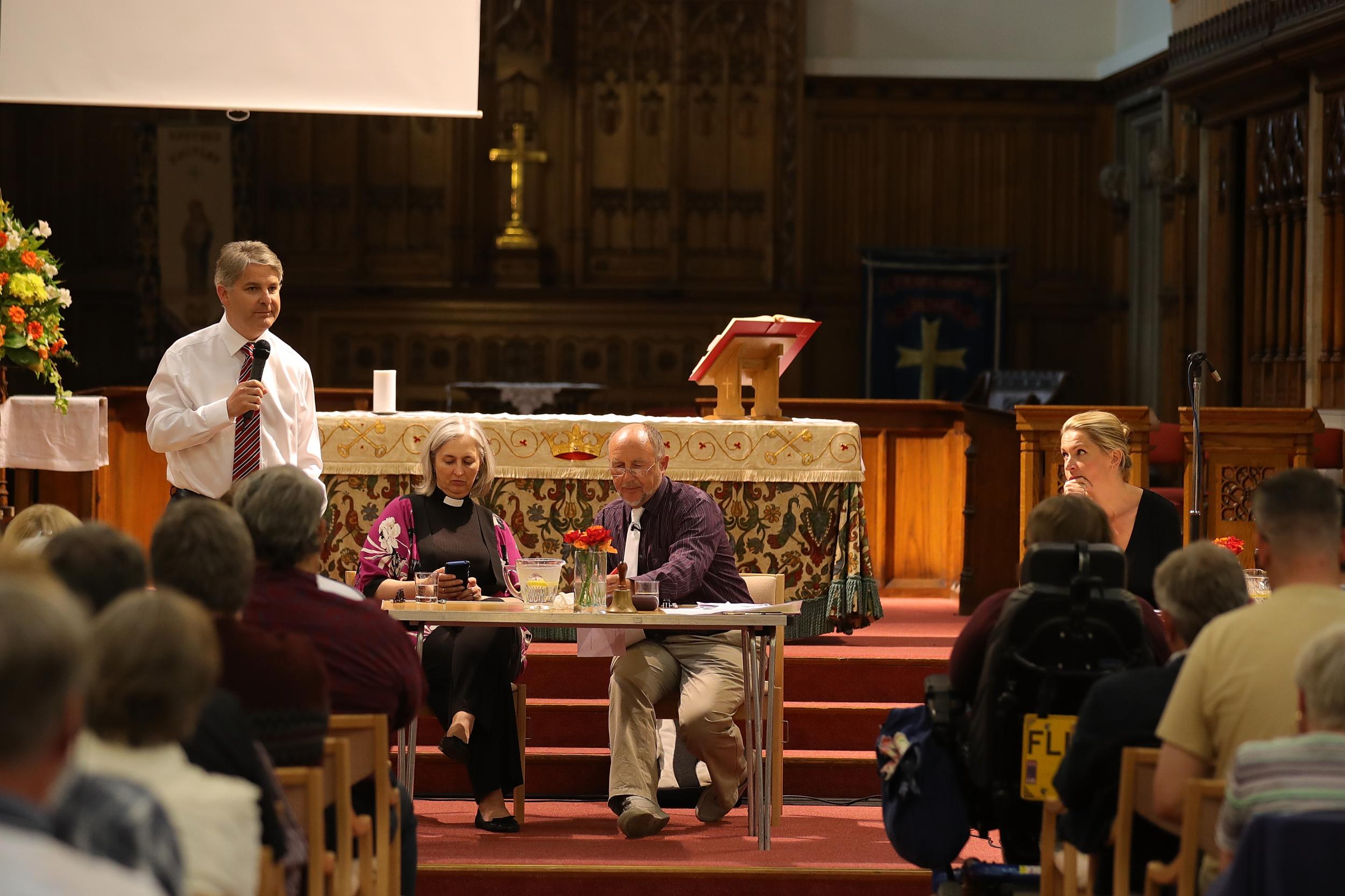 Sophie Walker debates Philip Davies in Shipley