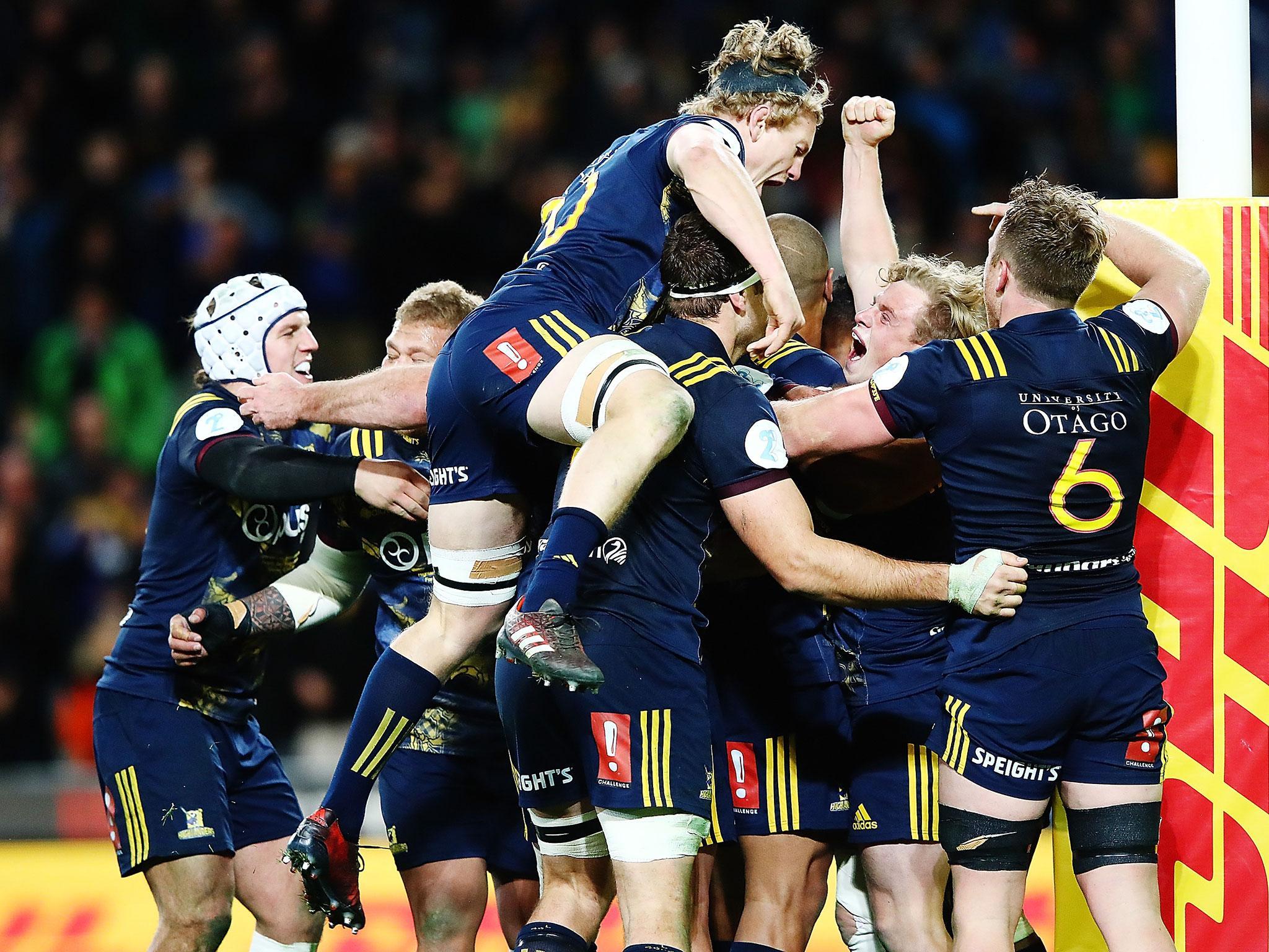 The Highlanders inflicted the second defeat in a week on the Lions