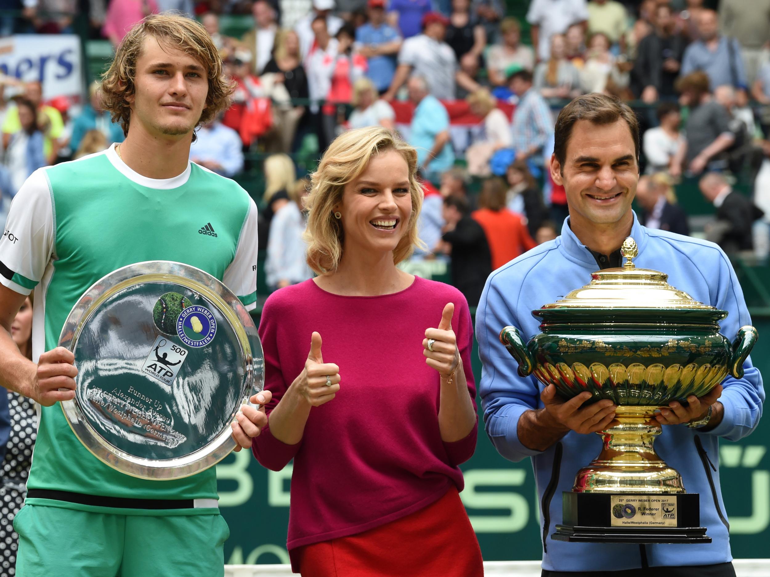 &#13;
Czech model Eva Herzigova was on hand to hand both men their trophies &#13;