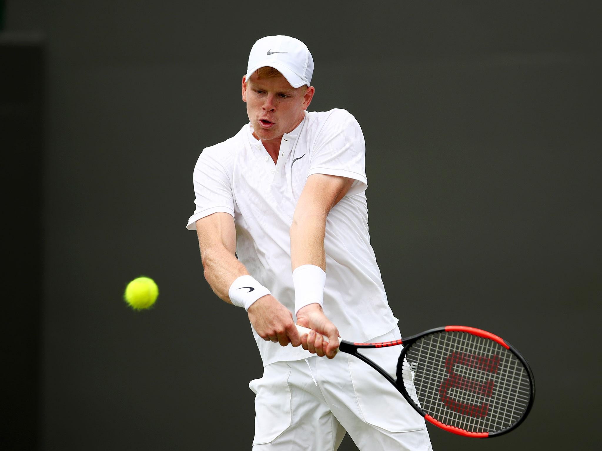 Kyle Edmund beat Alexander Ward 4-6, 6-3, 6-2, 6-1