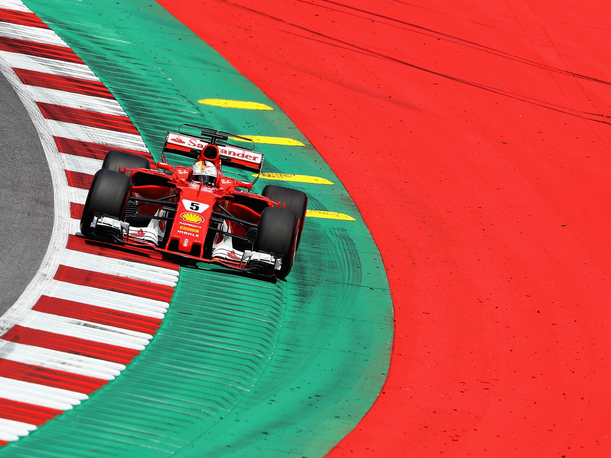 
Vettel could only qualify in third 