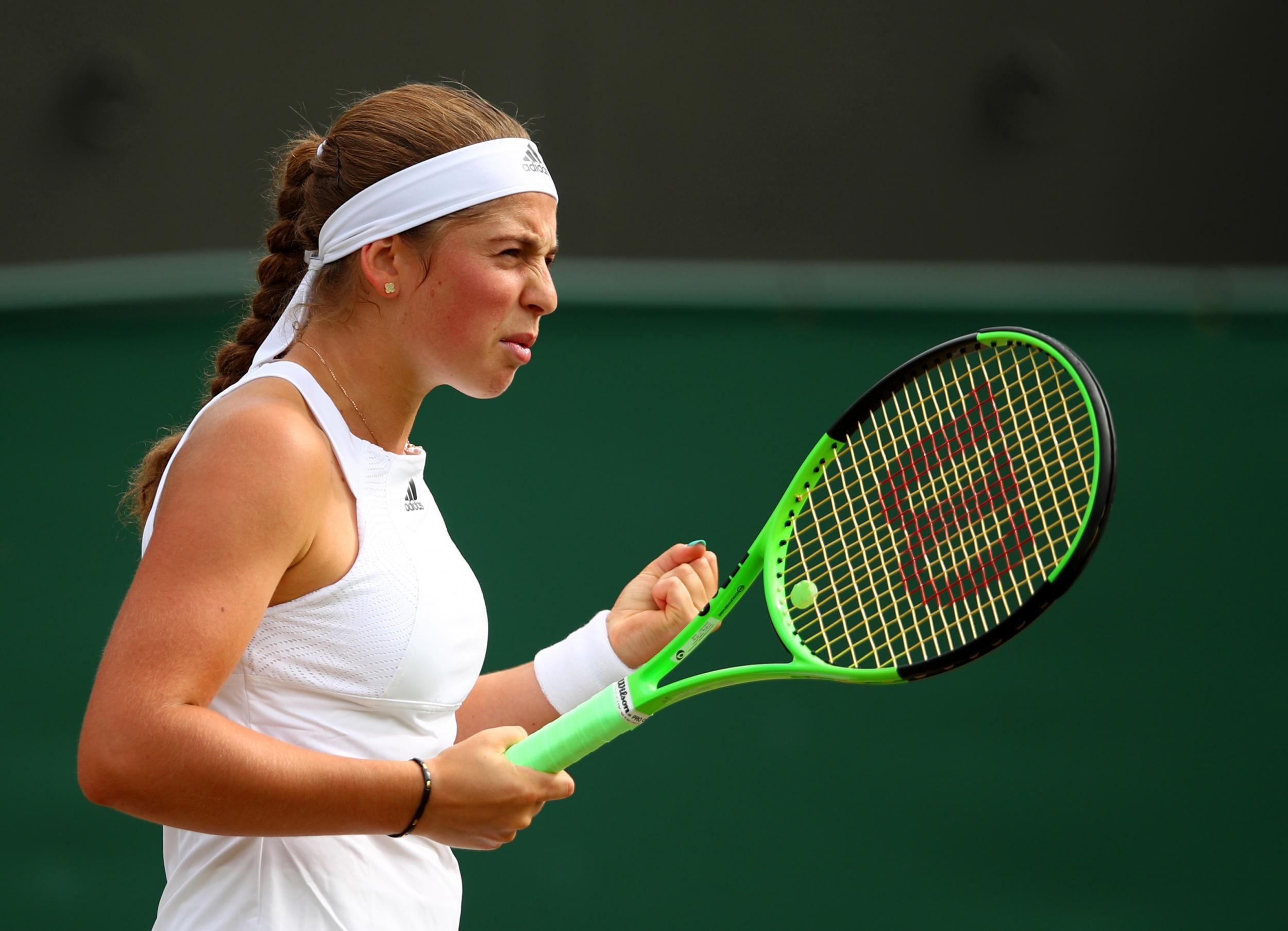 Ostapenko was less than impressed with the mysterious coughing