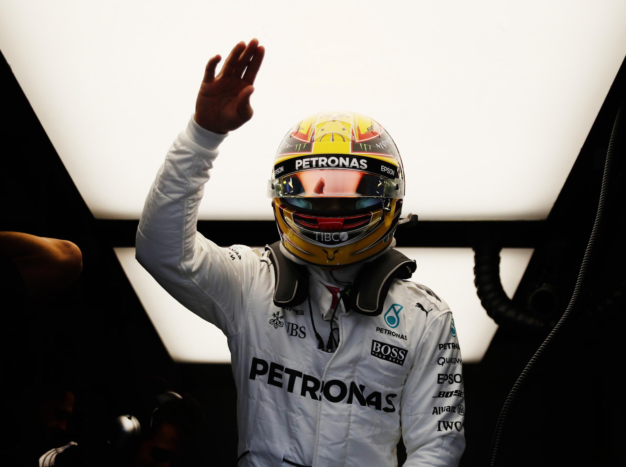 Hamilton delighted the Silverstone crowd with a crushing performance in qualifying