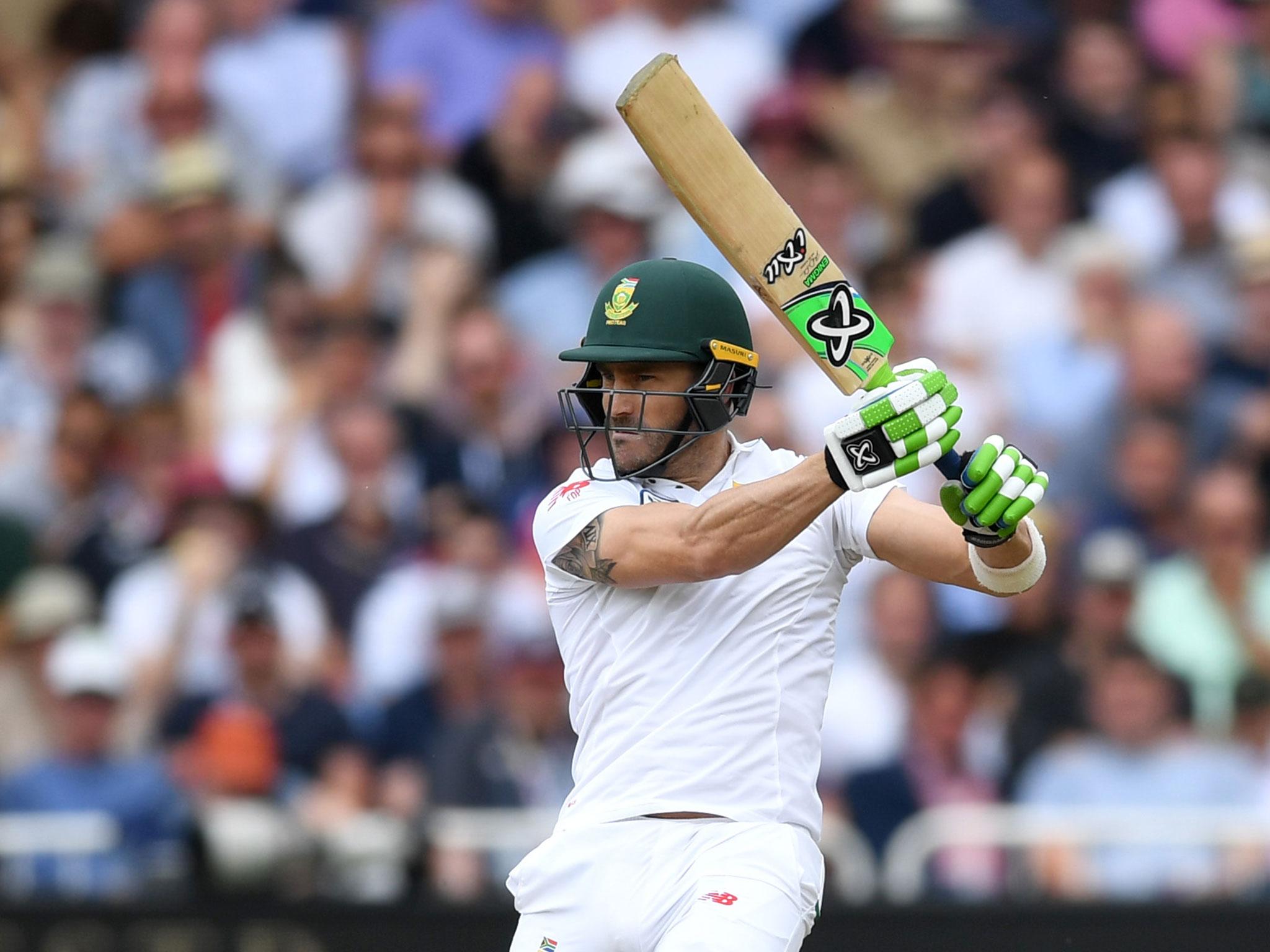 Du Plessis continued to pile on the pressure