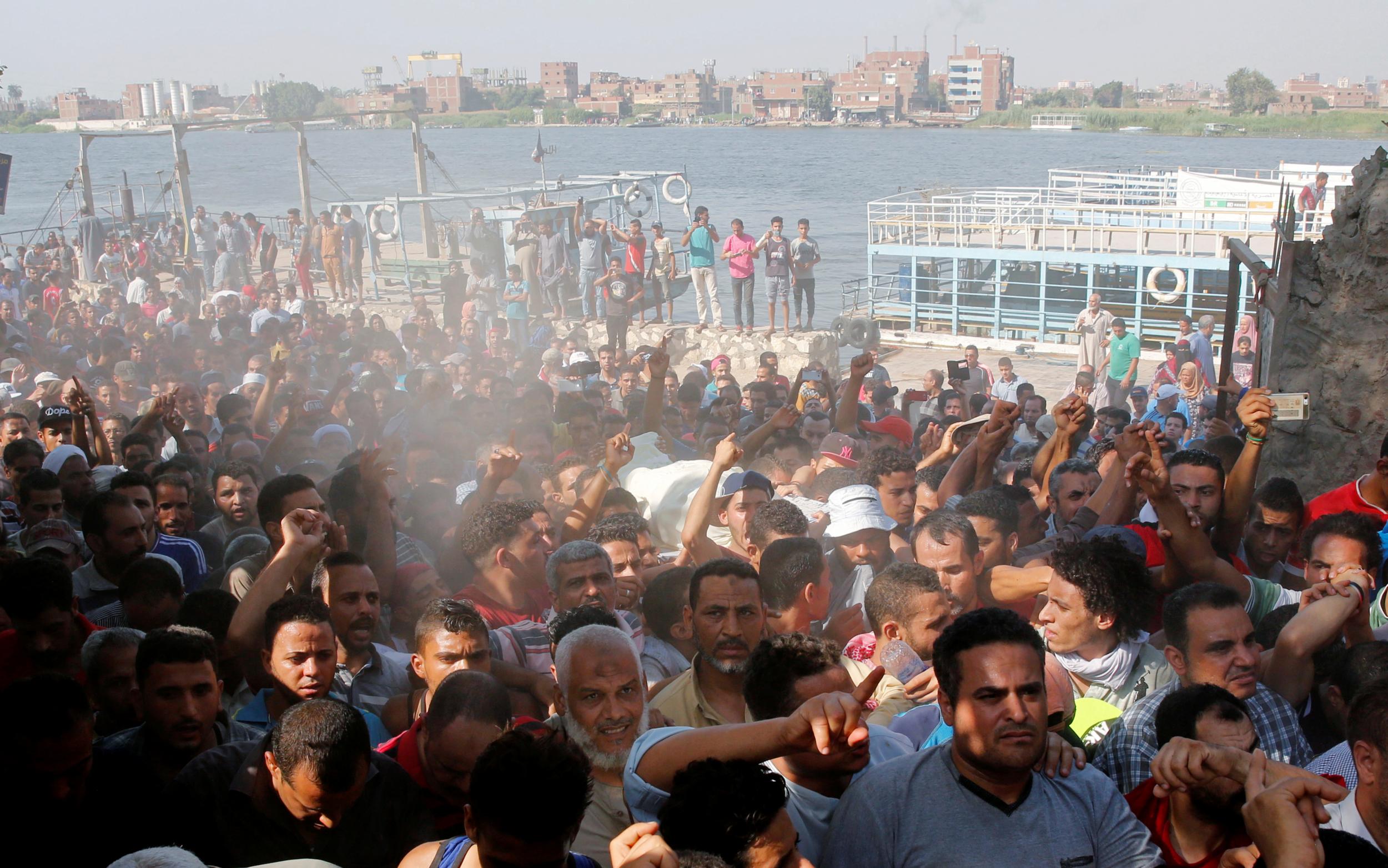 Protests against the government during the funeral of Syed Tafshan, who died in clashes with police on al-Warraq island