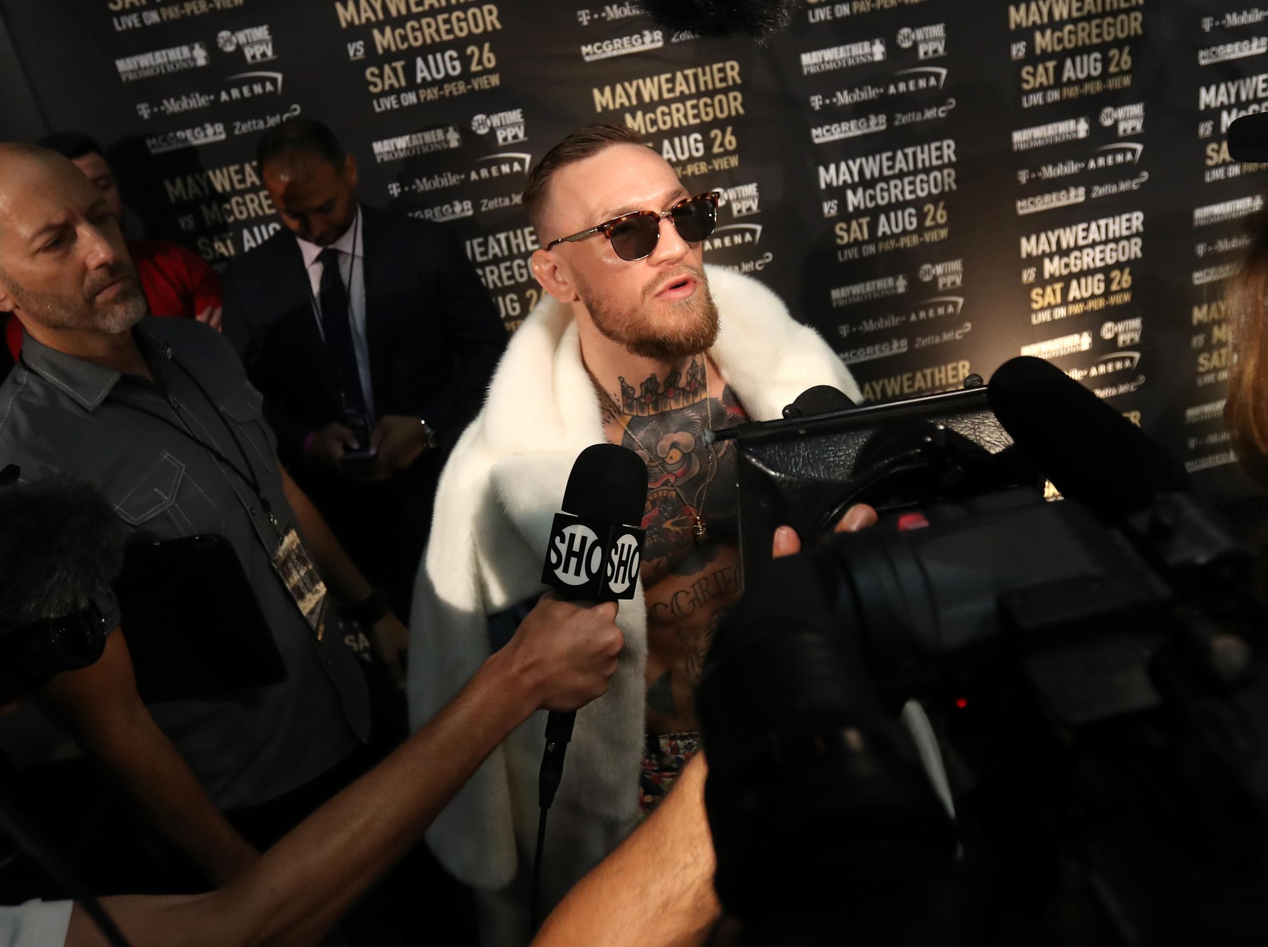 McGregor criticiced Malignaggi during the world tour