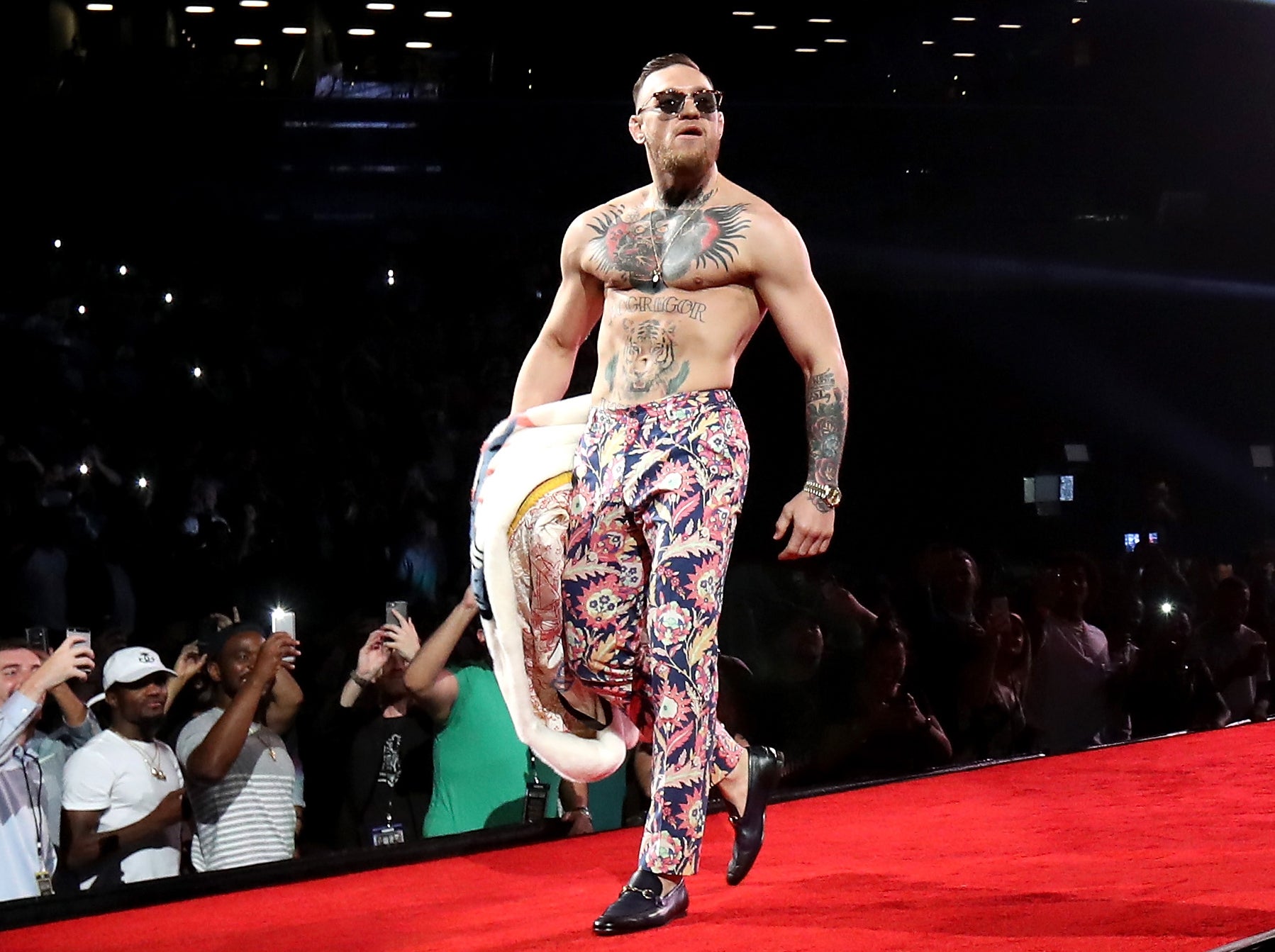 McGregor will make his professional boxing debut on August 26