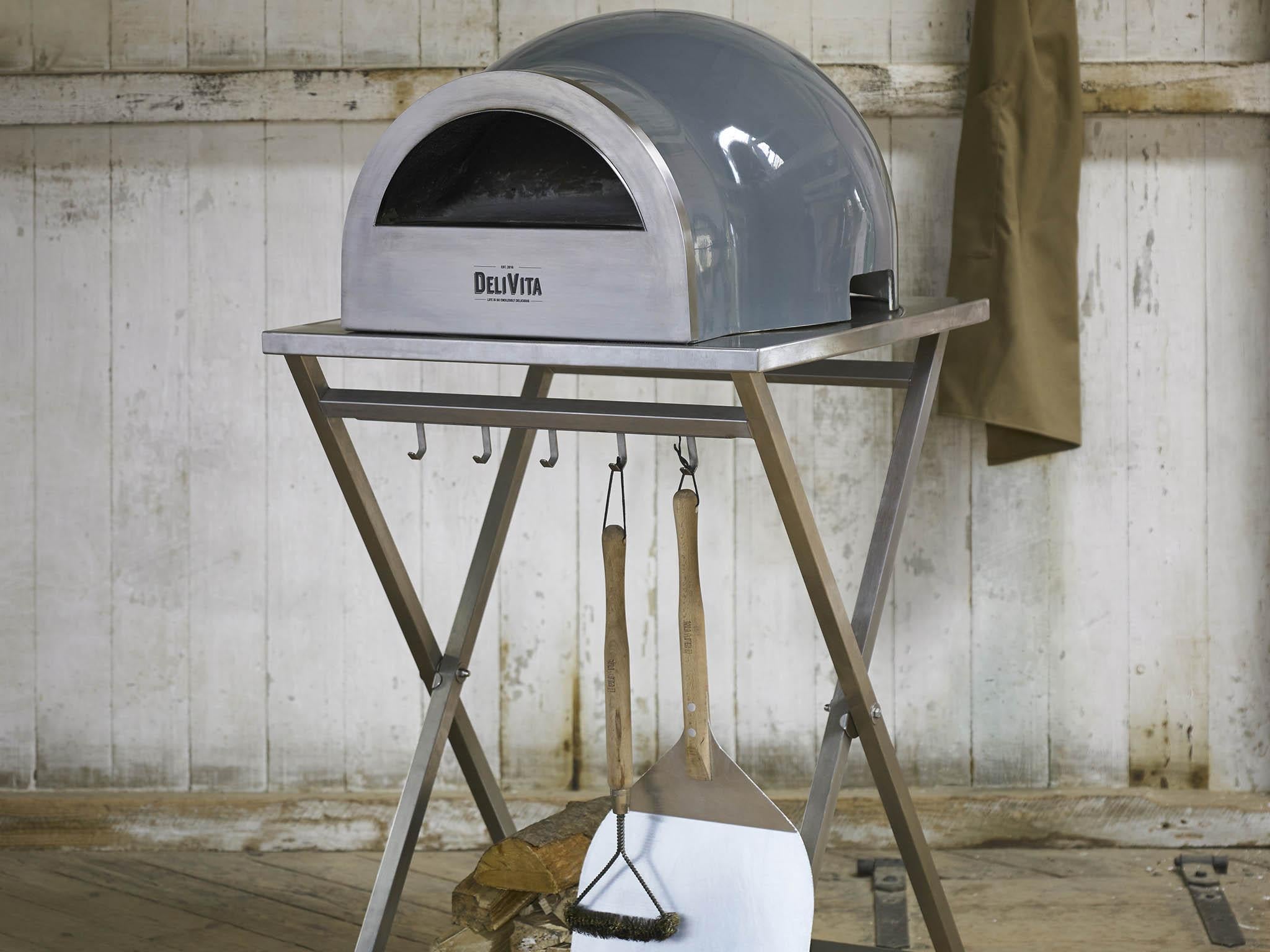 The Yorkshire-based DeliVita wood-fired ovens are made out of fibreglass so you can leave it outdoors all year round